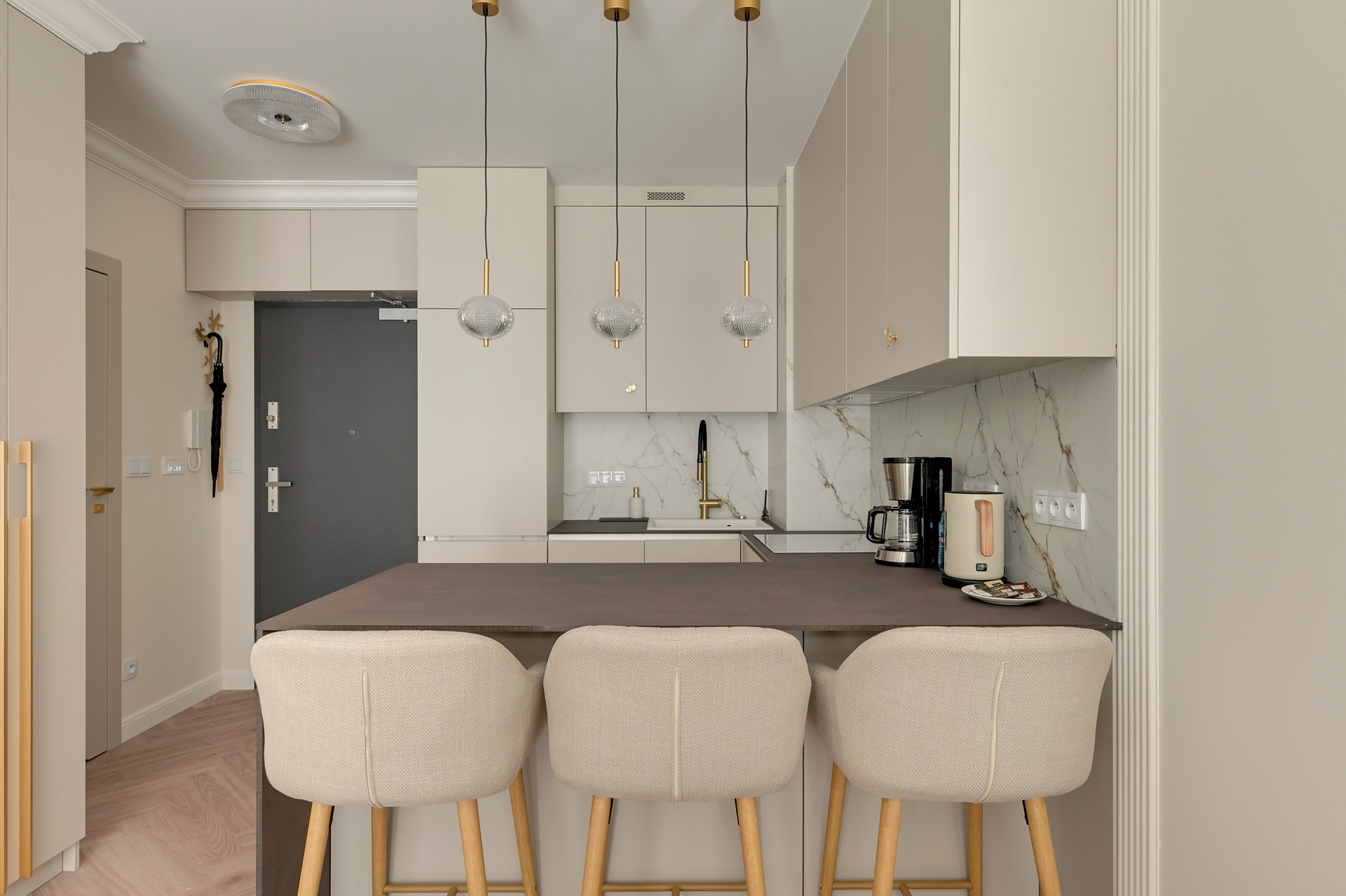 Grand Apartments