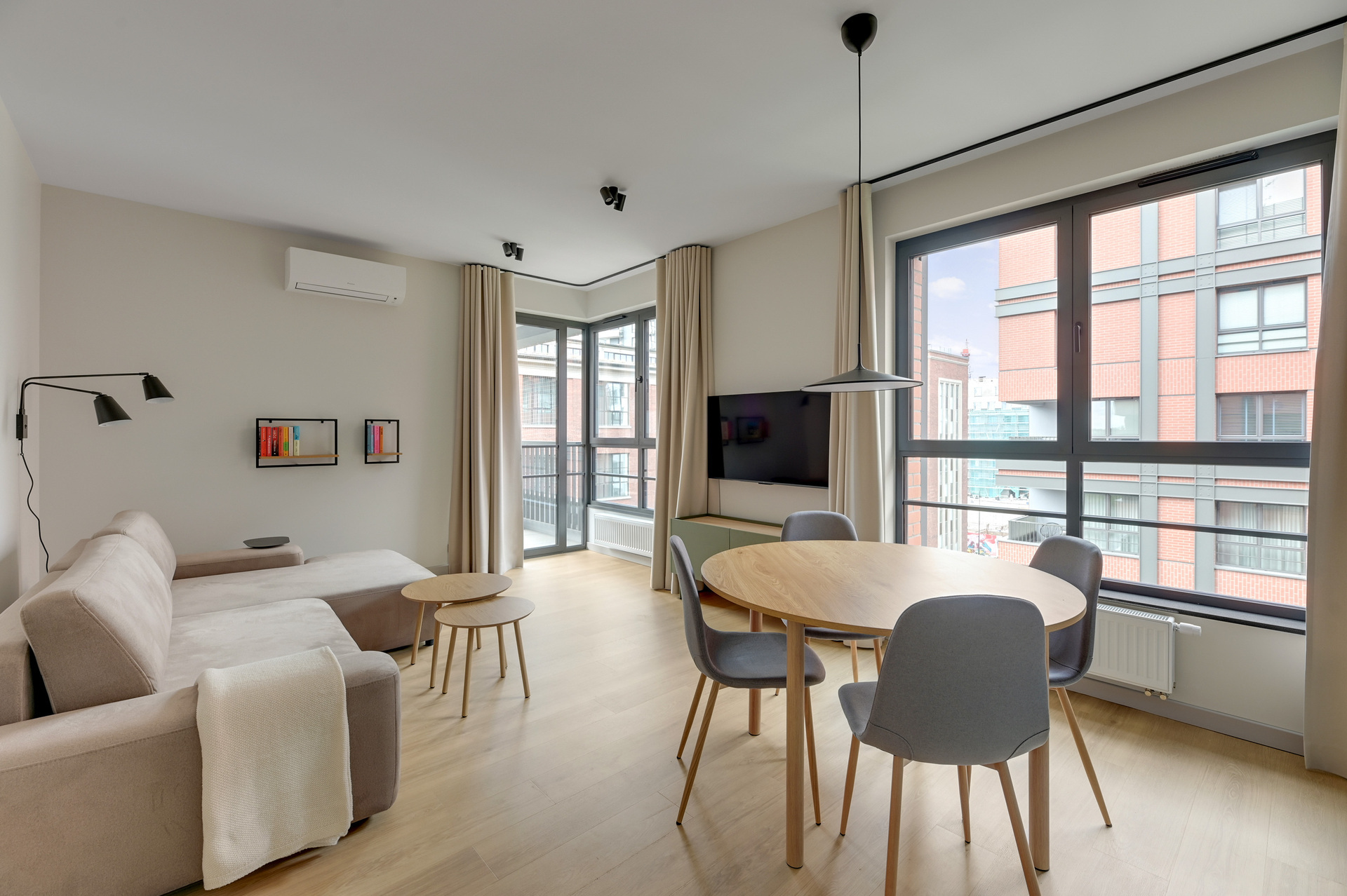 Grand Apartments