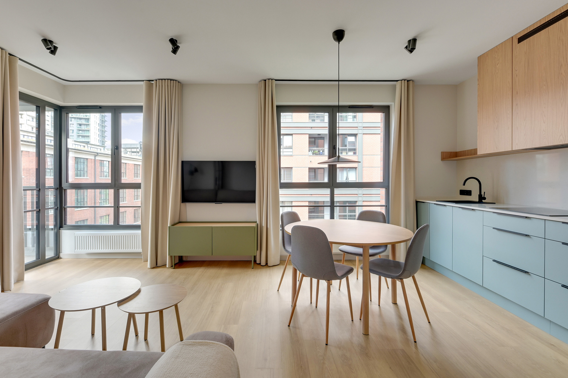 Grand Apartments