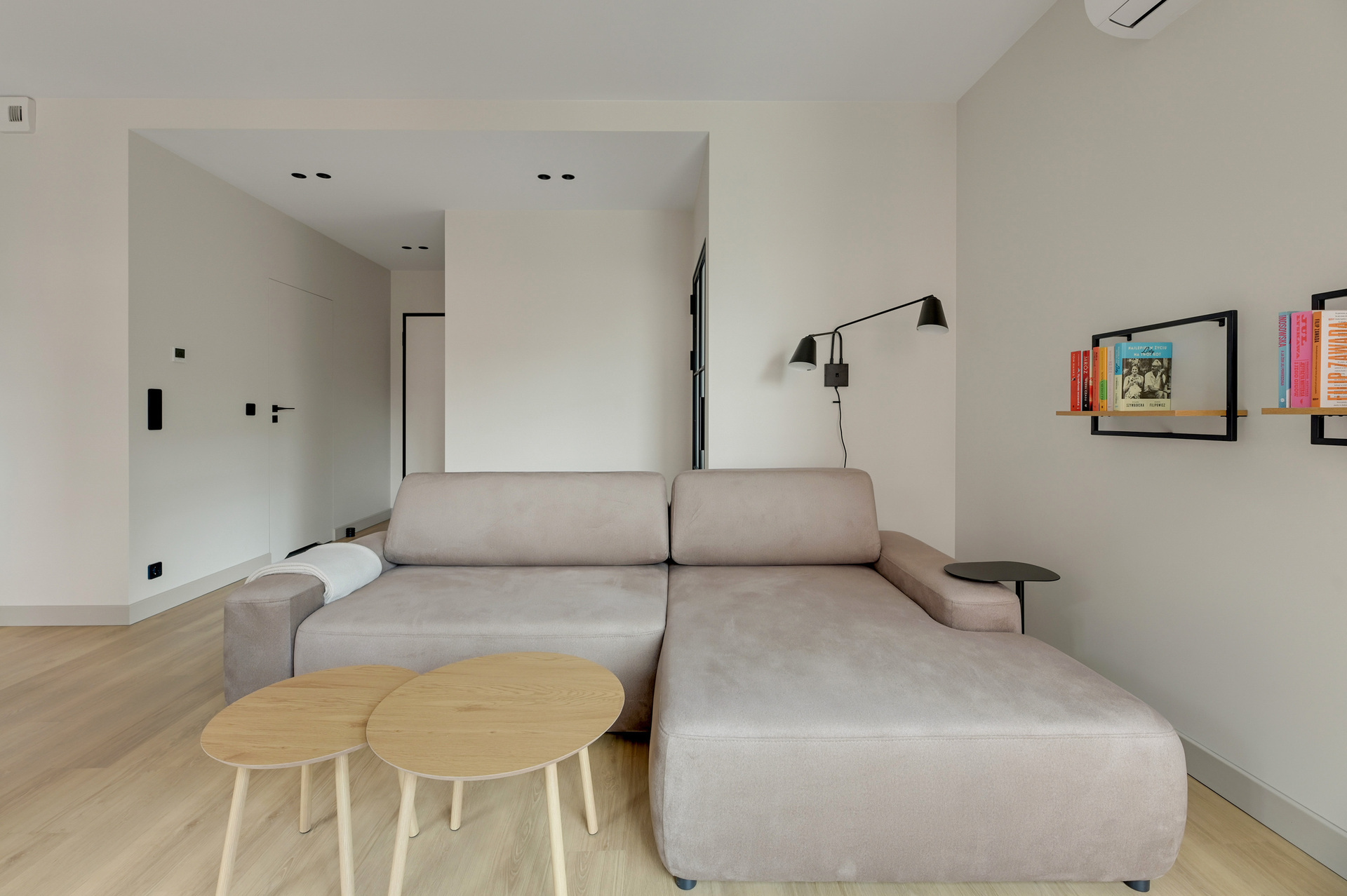 Grand Apartments
