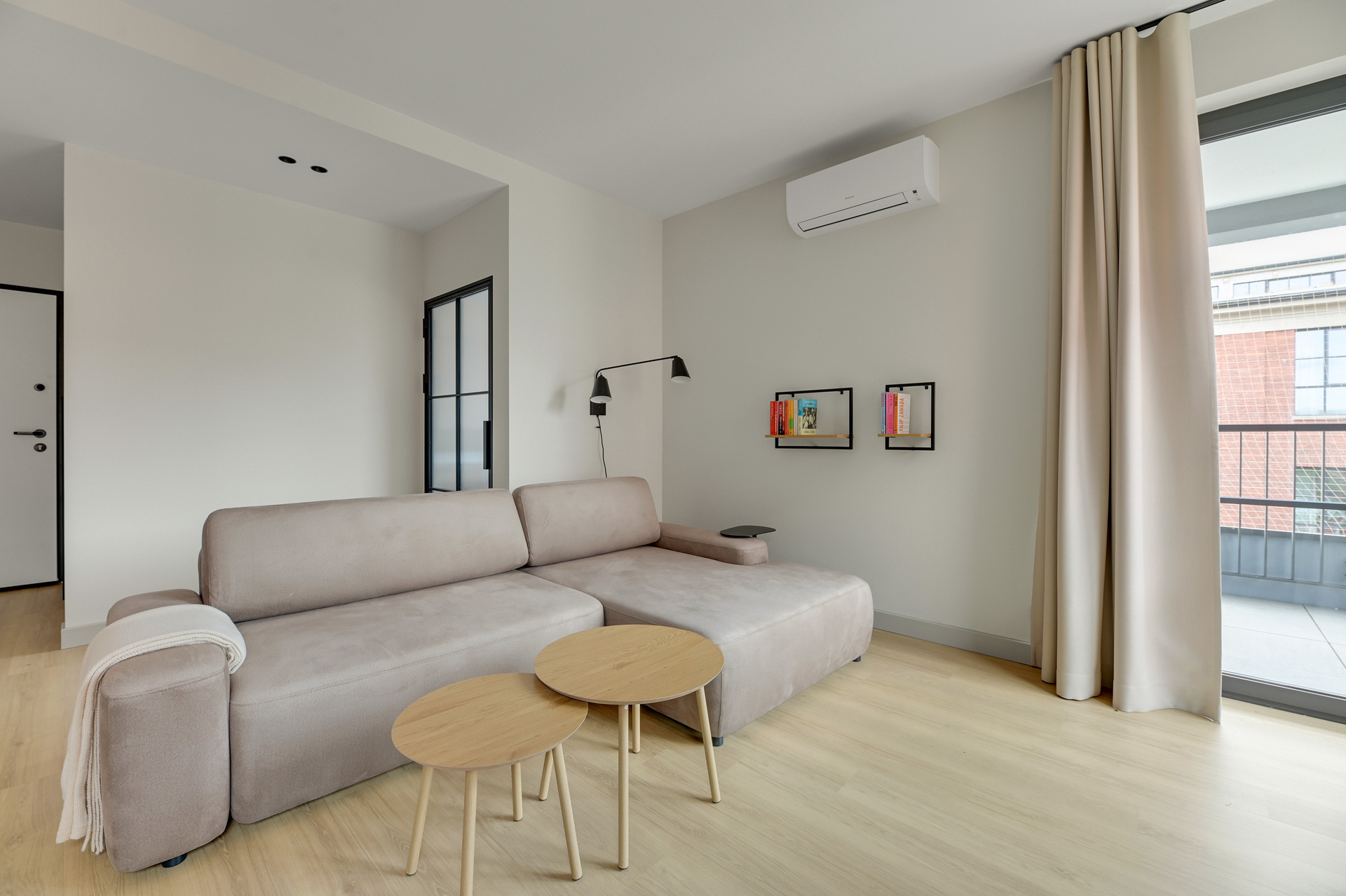 Grand Apartments