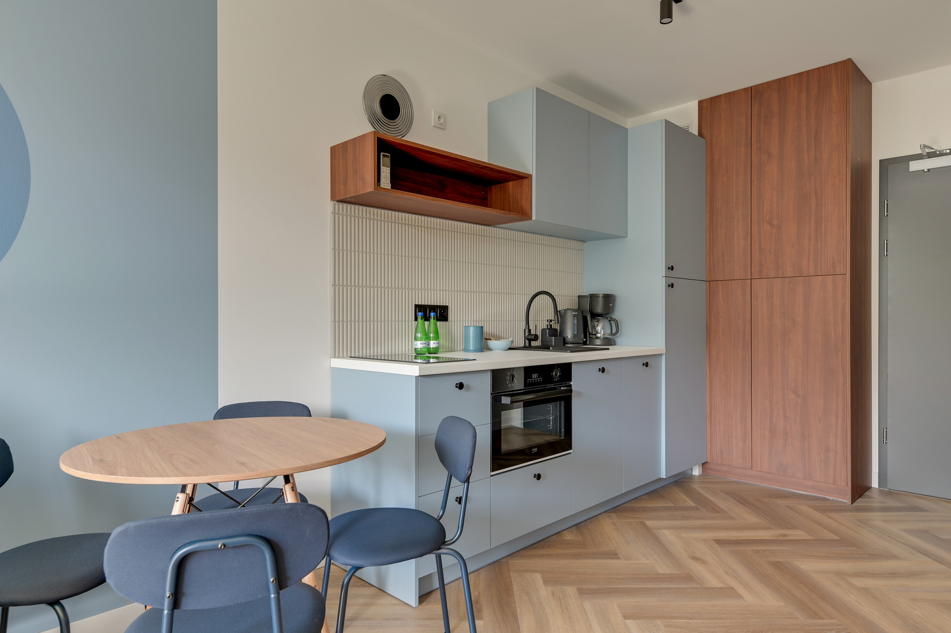Grand Apartments