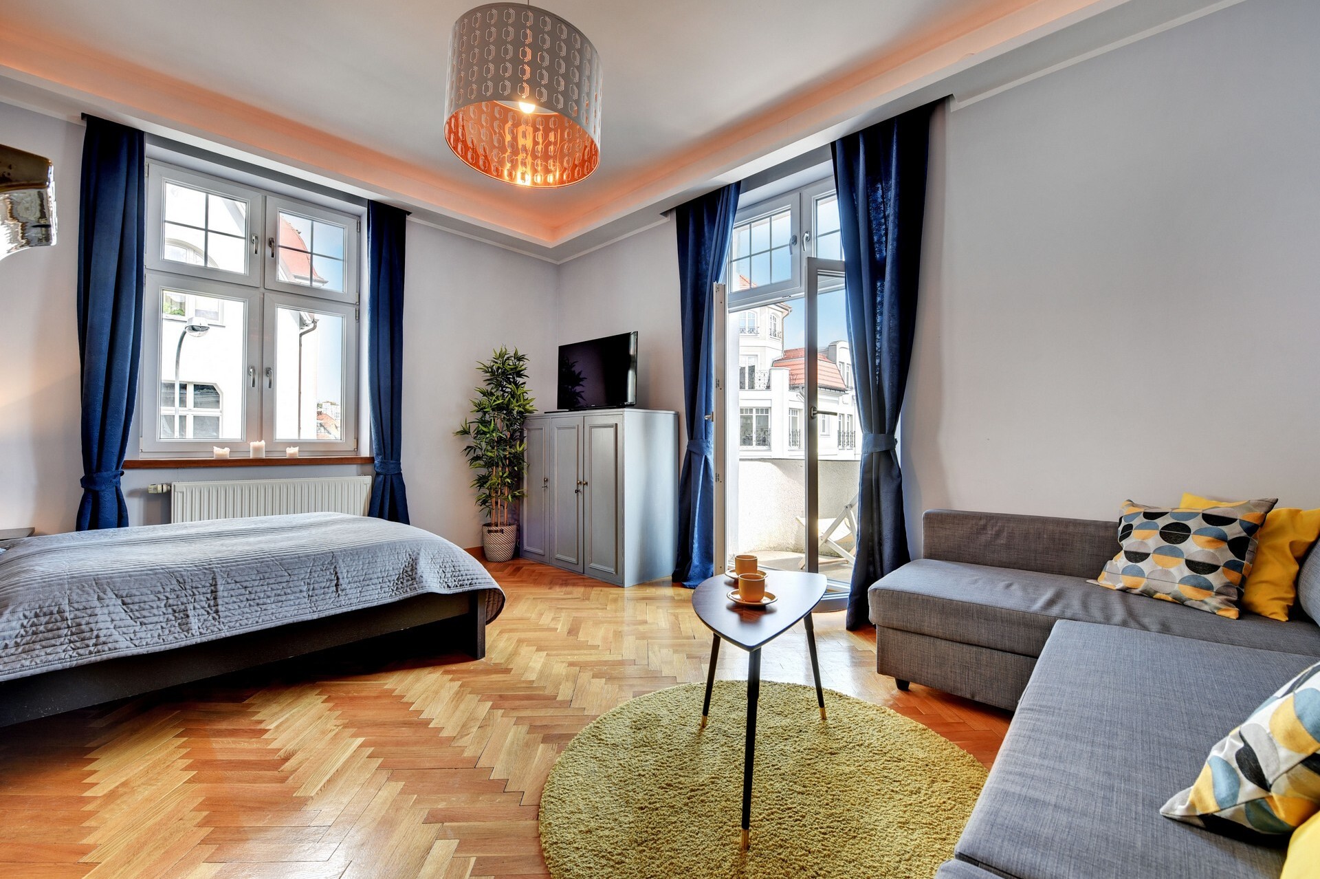 Grand Apartments
