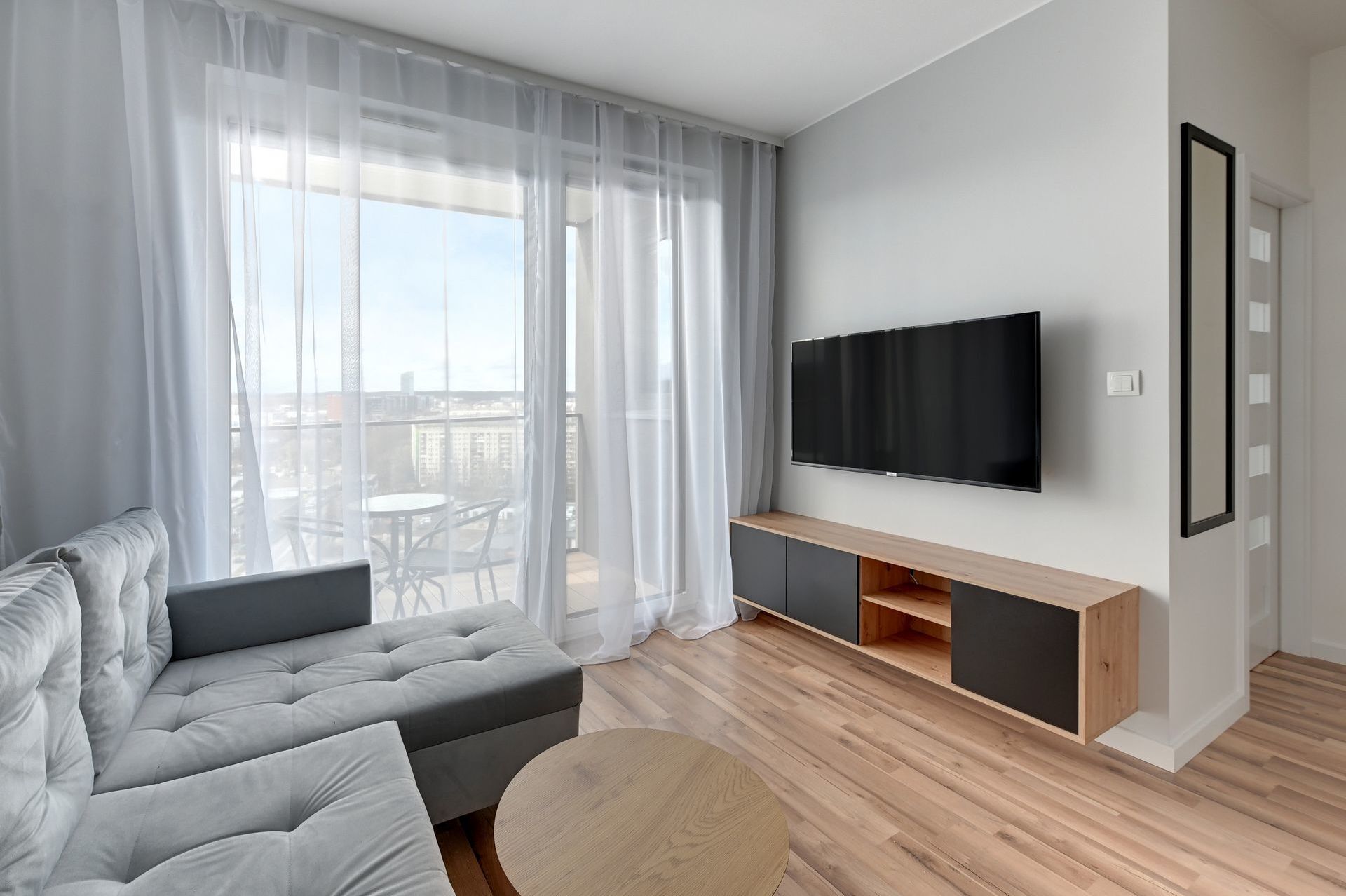 Grand Apartments