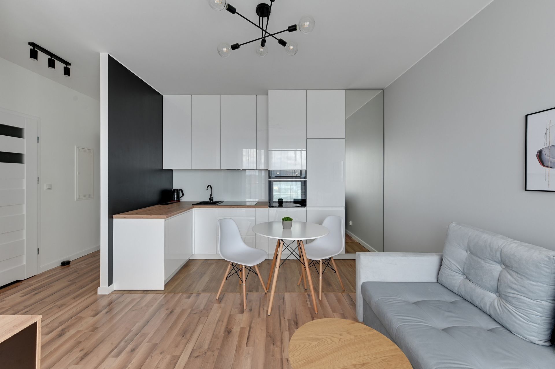 Grand Apartments