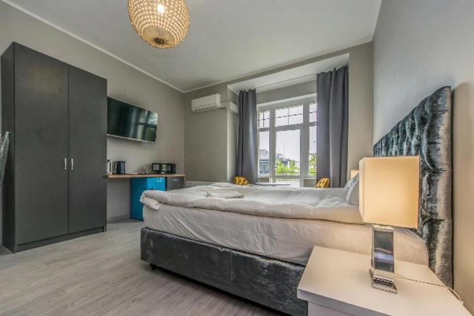 Grand Apartments