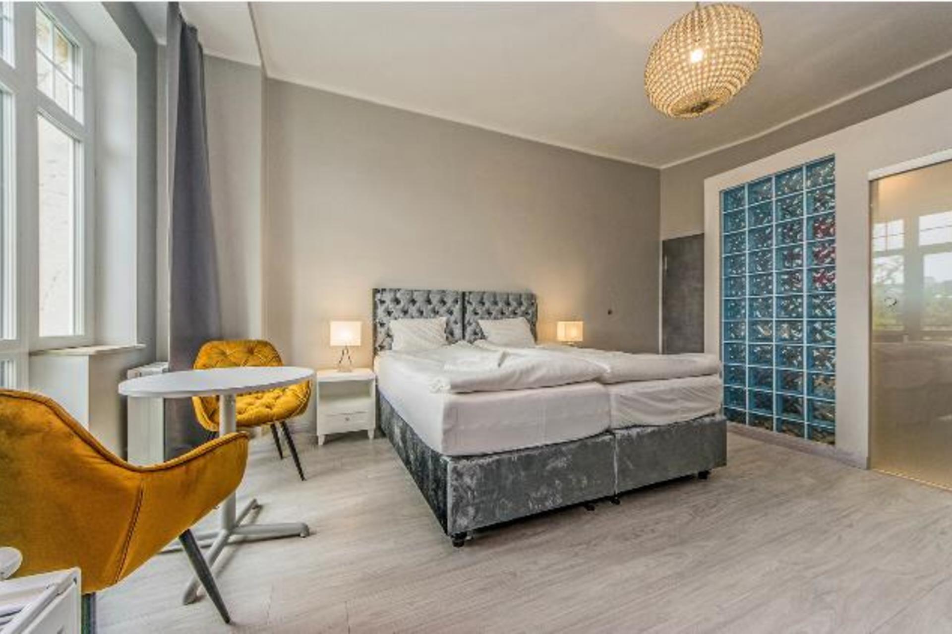 Grand Apartments