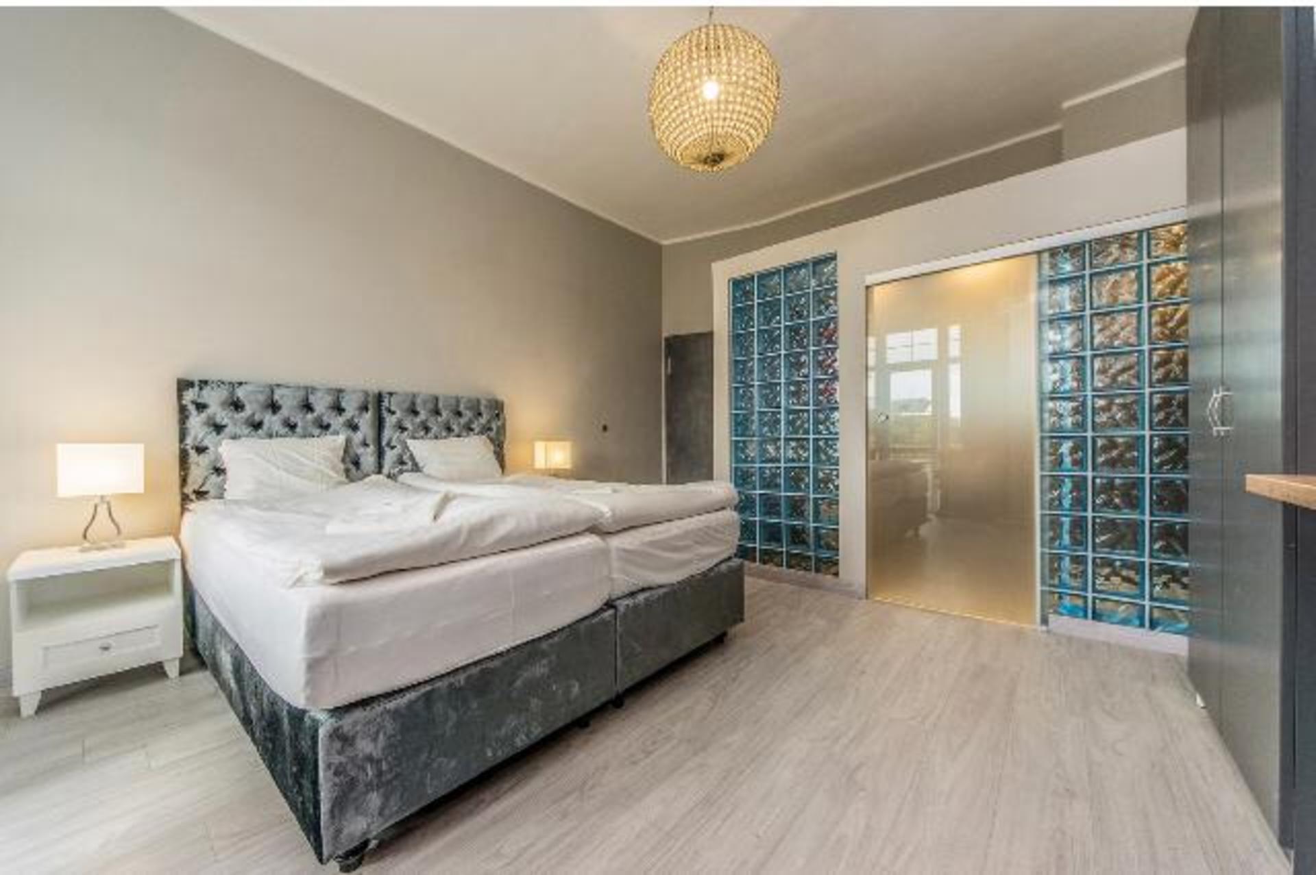 Grand Apartments