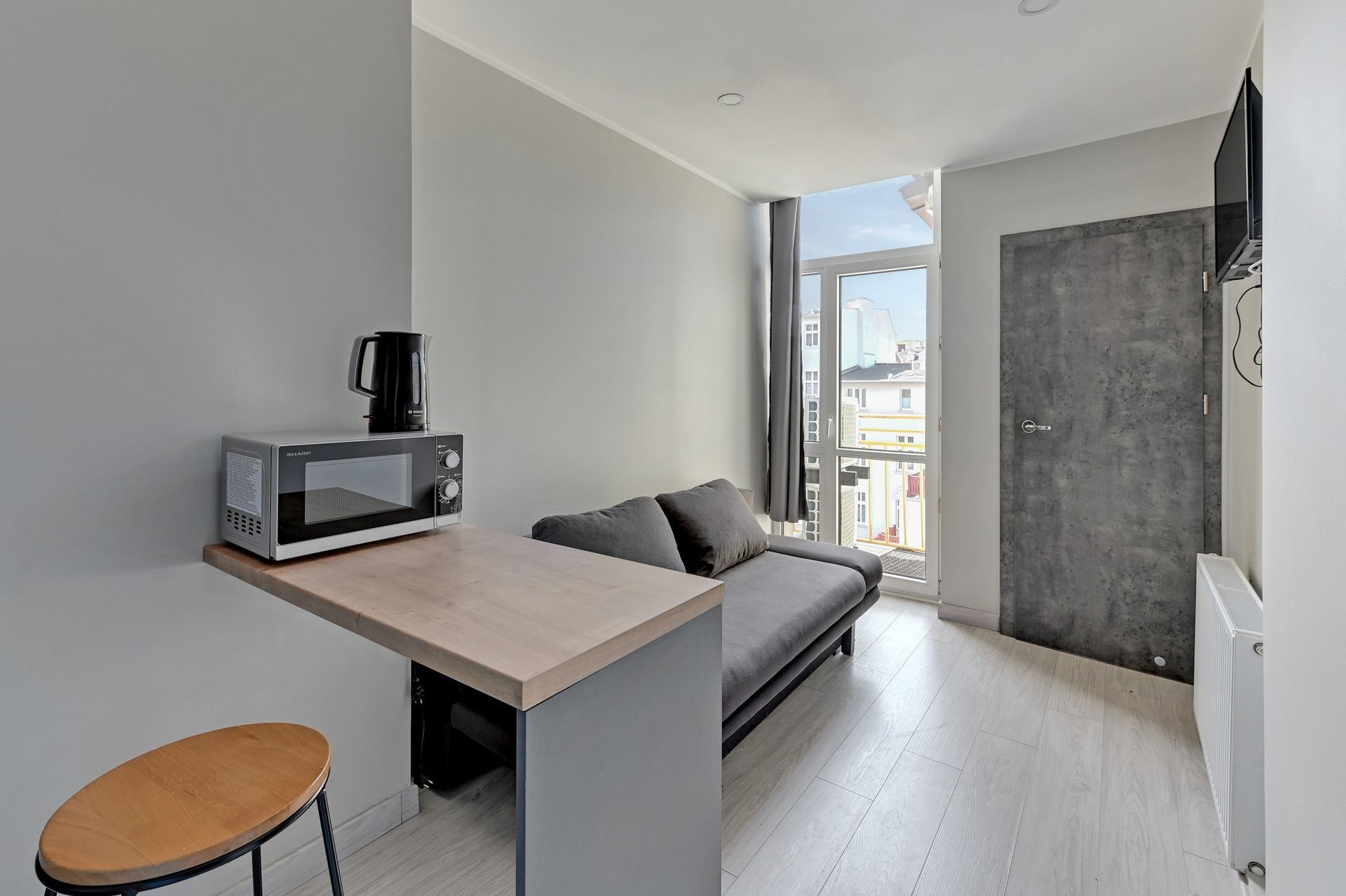 Grand Apartments