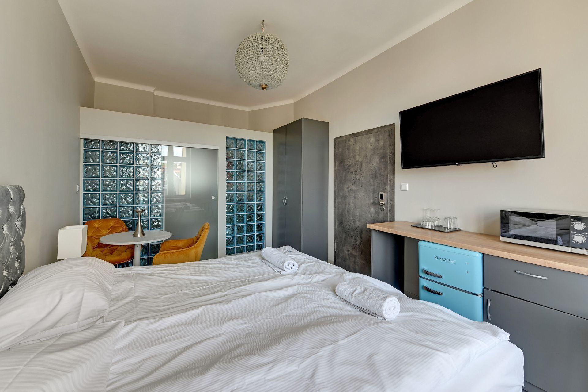 Grand Apartments
