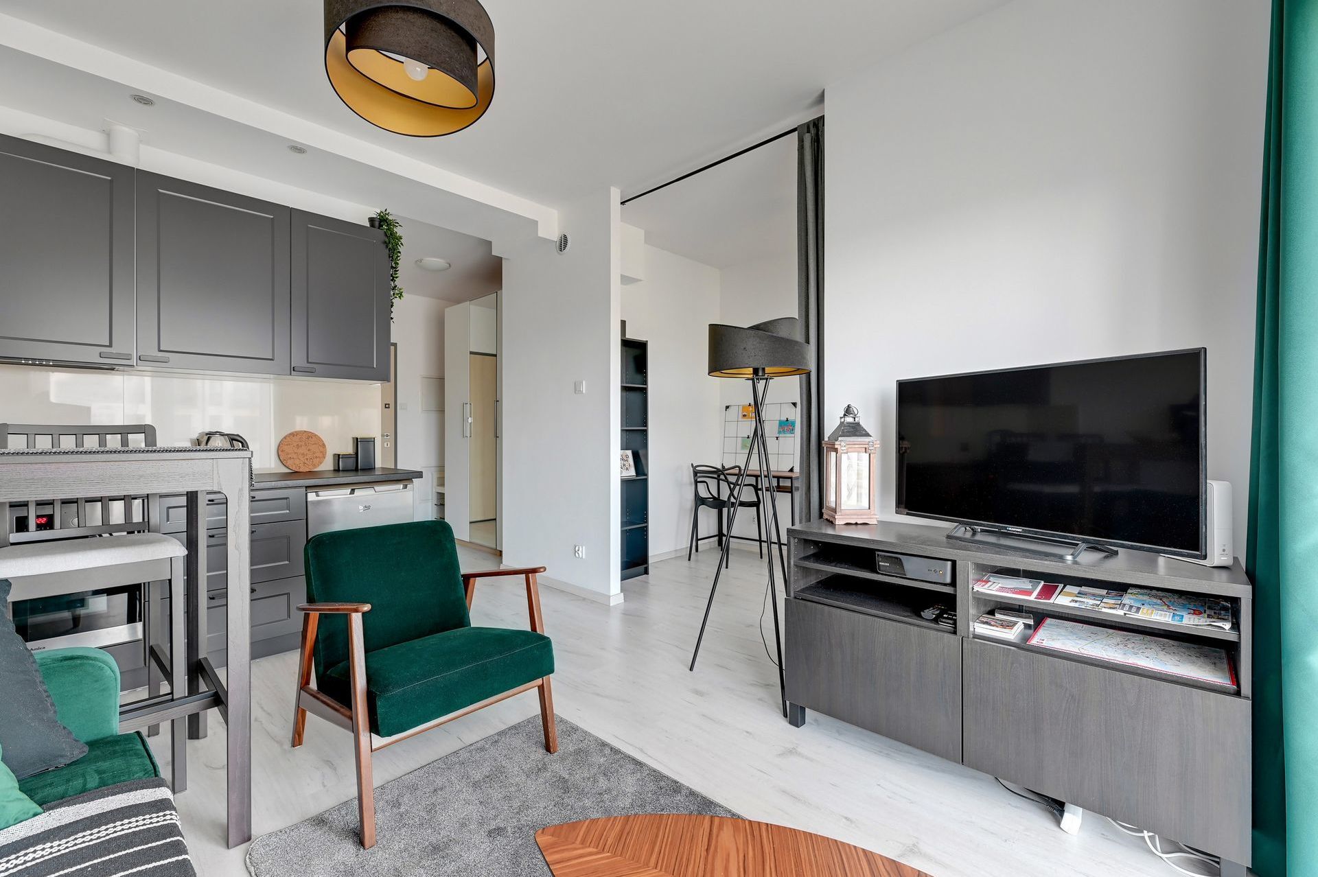 Grand Apartments