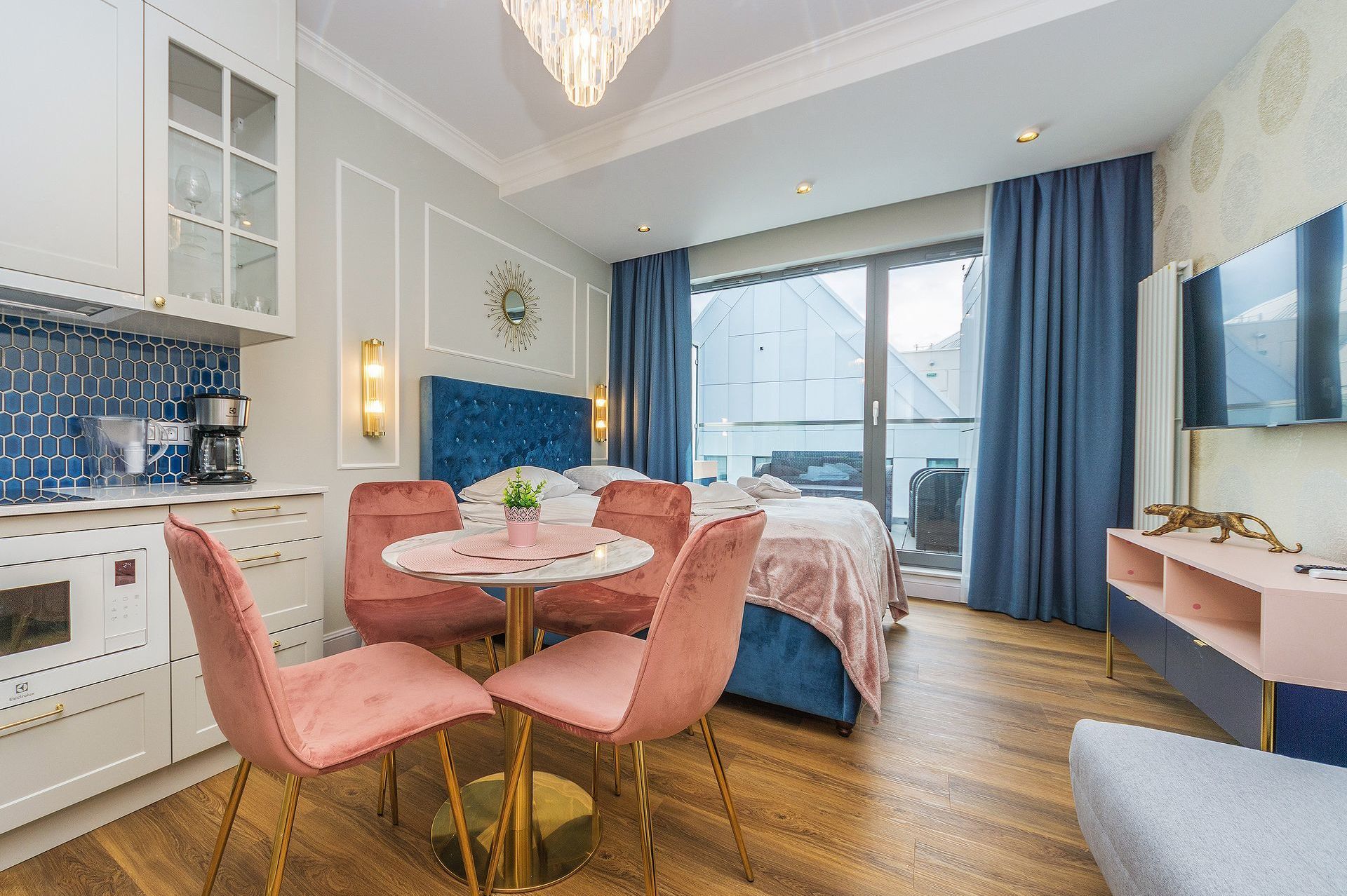 Grand Apartments