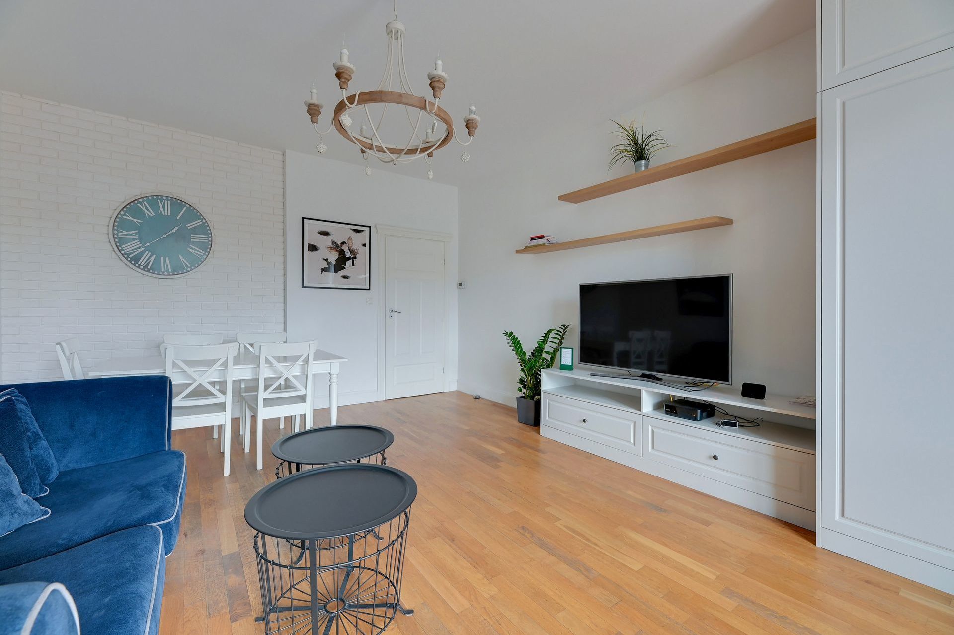 Grand Apartments