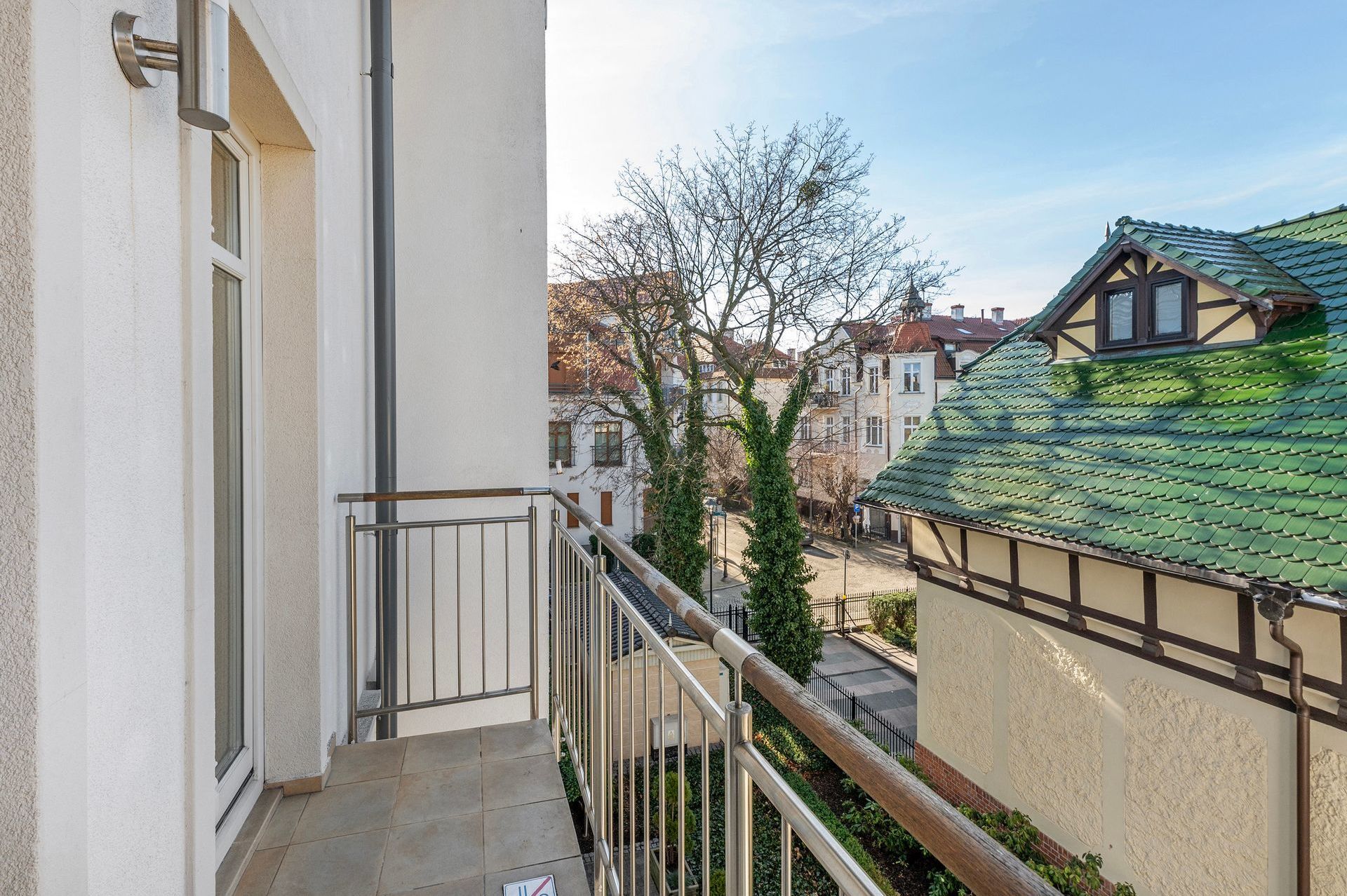Grand Apartments