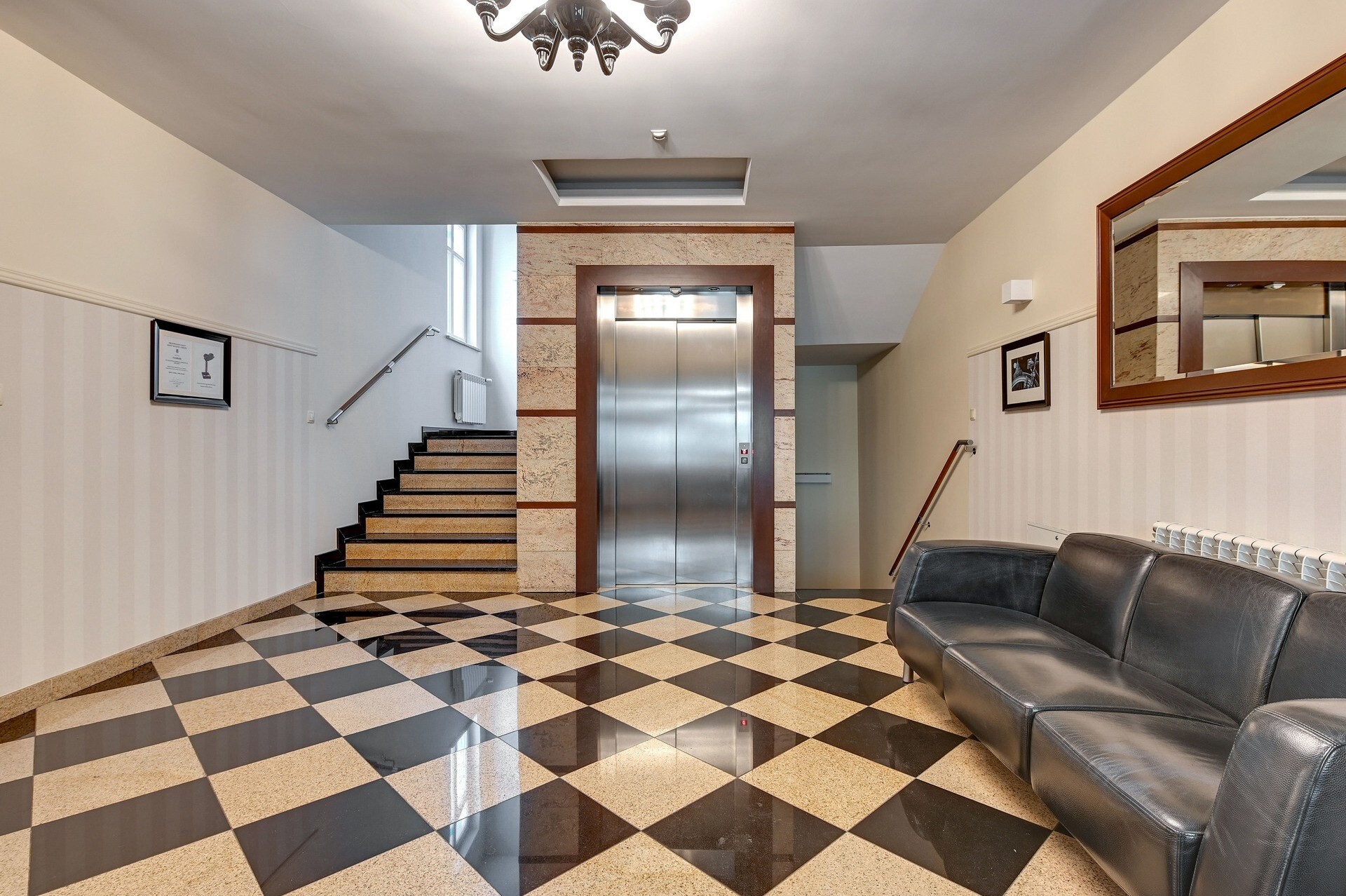 Grand Apartments