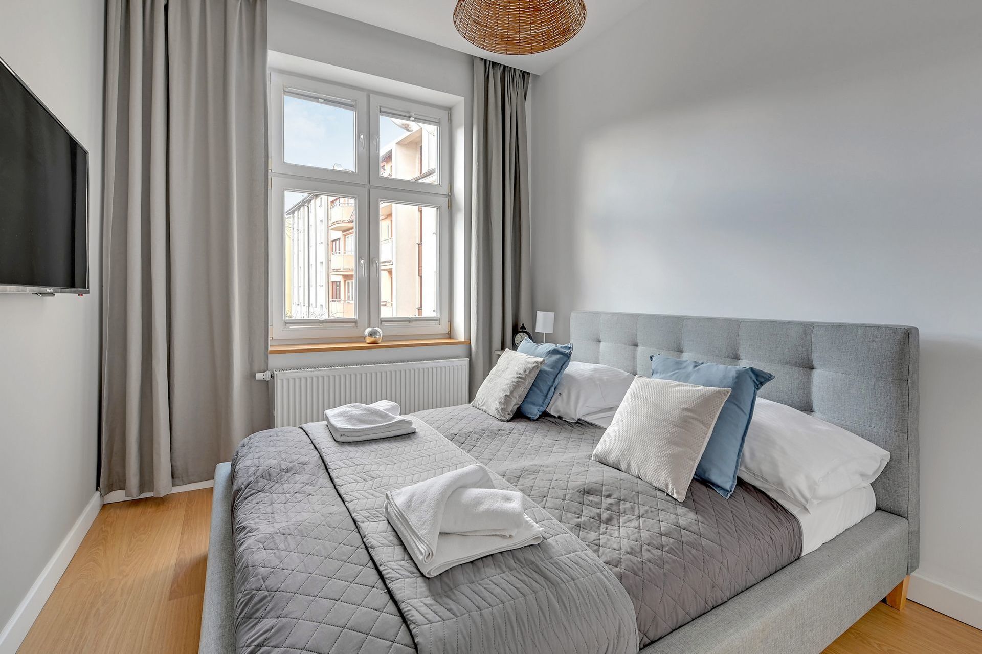 Grand Apartments
