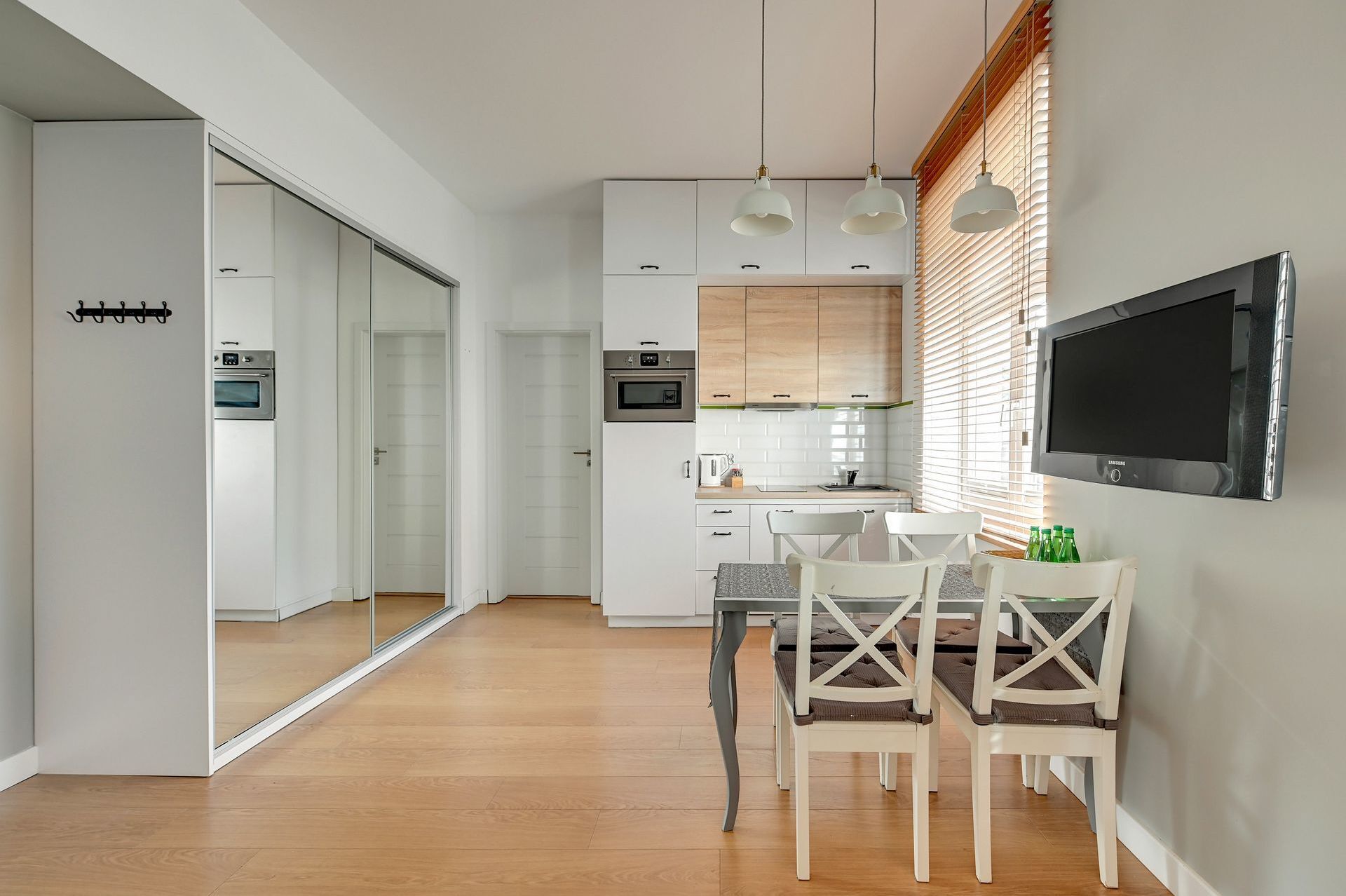 Grand Apartments