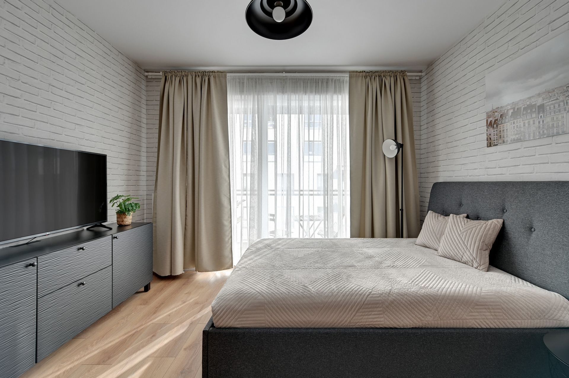 Grand Apartments