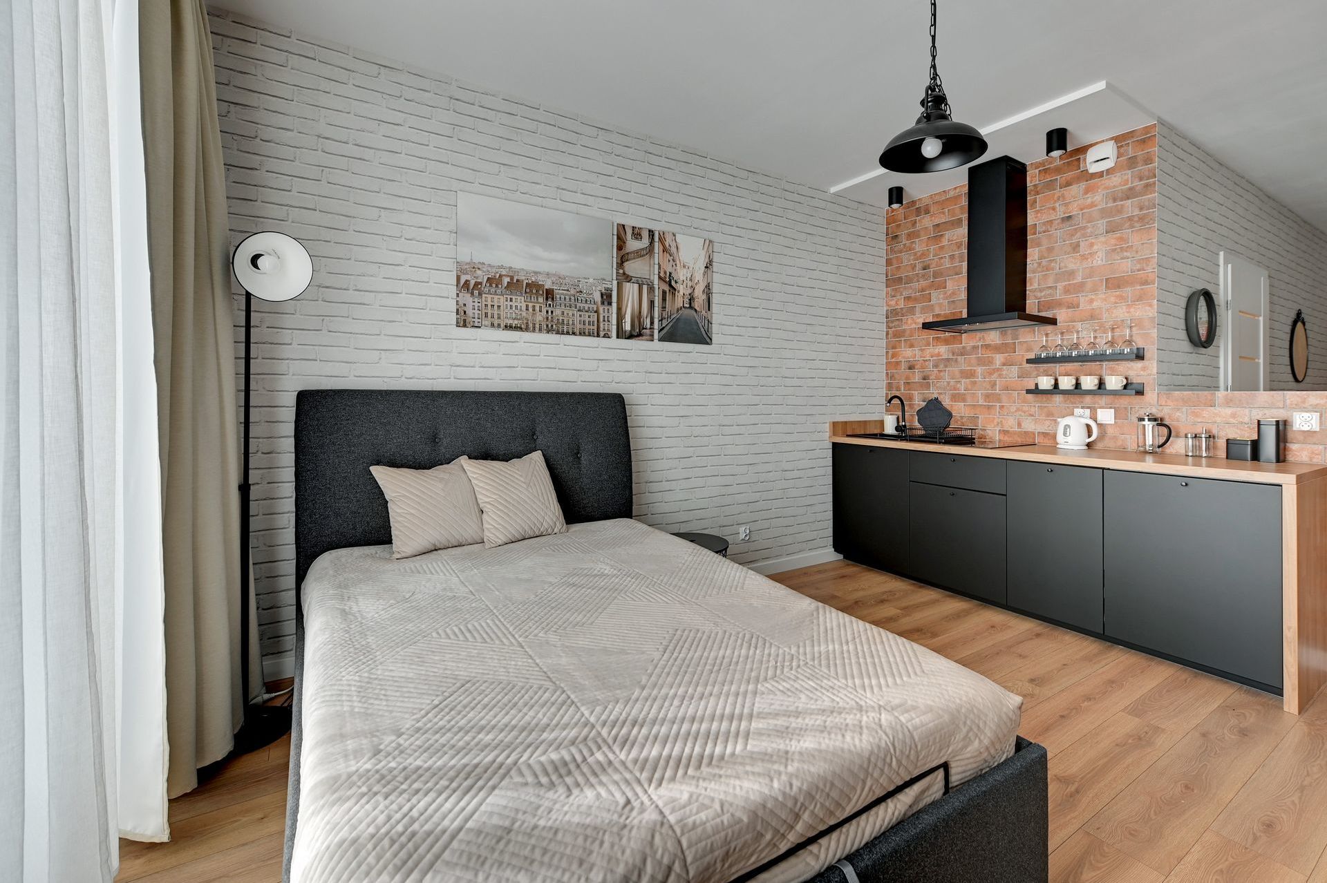 Grand Apartments