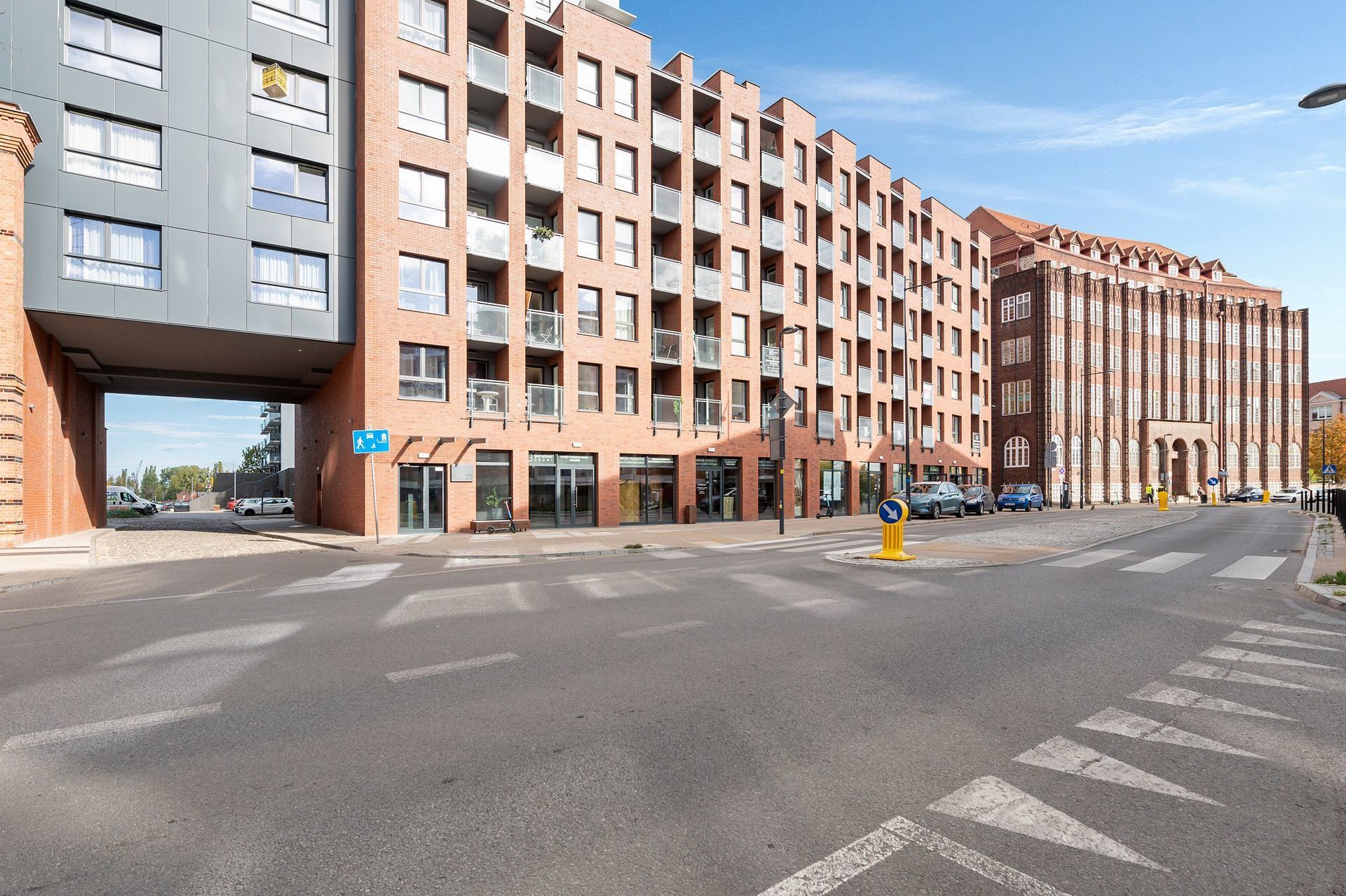 Grand Apartments