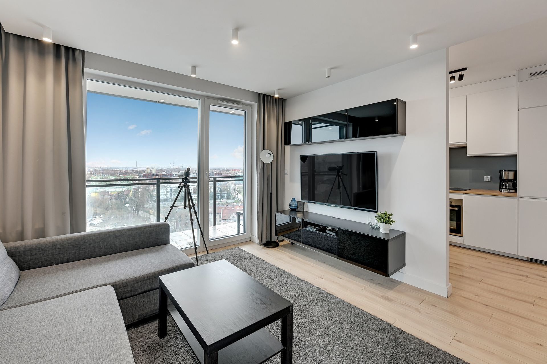 Grand Apartments