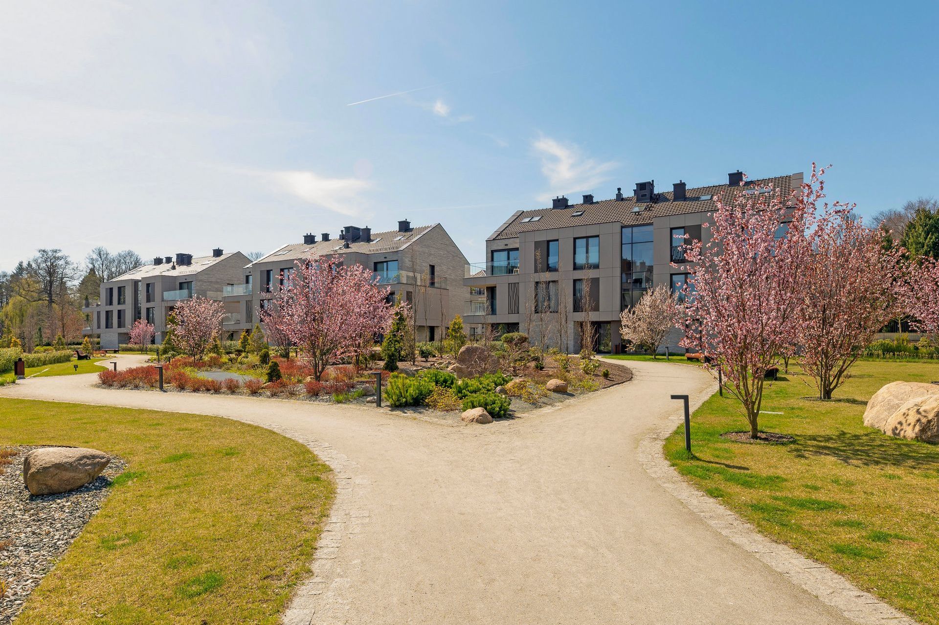 Grand Apartments