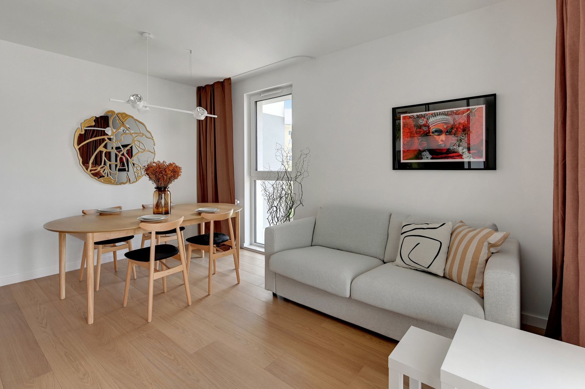 Grand Apartments