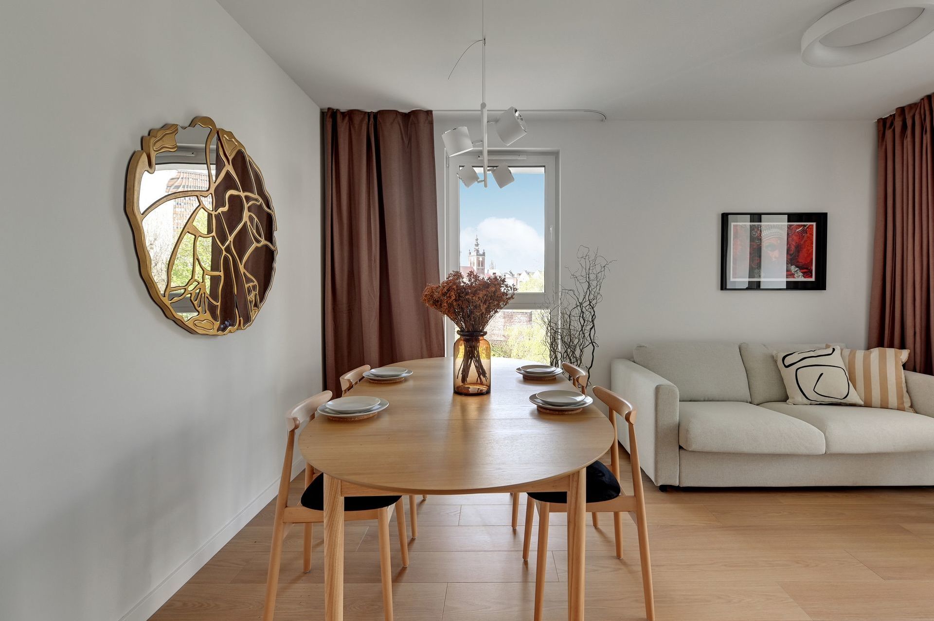 Grand Apartments