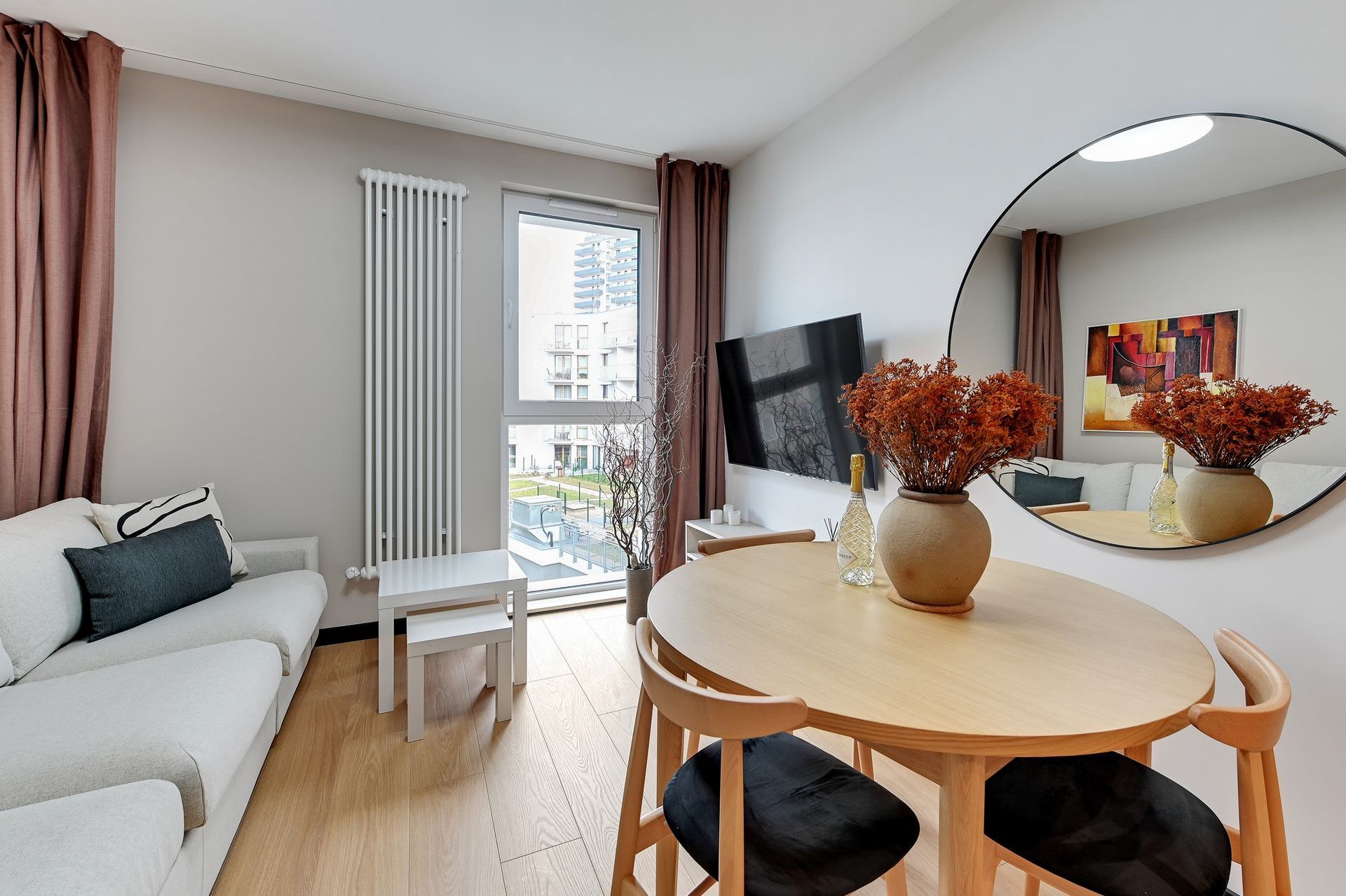 Grand Apartments