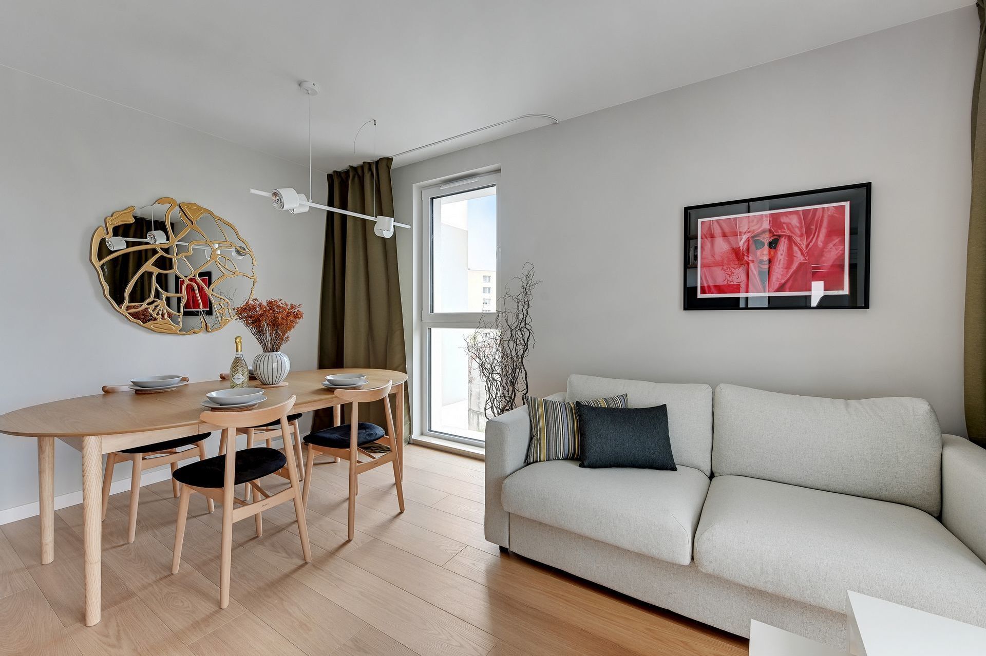Grand Apartments