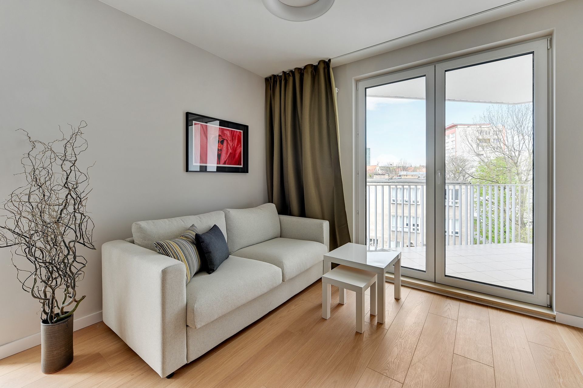 Grand Apartments