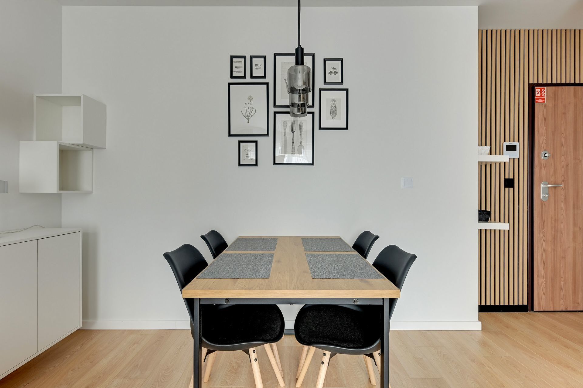 Grand Apartments