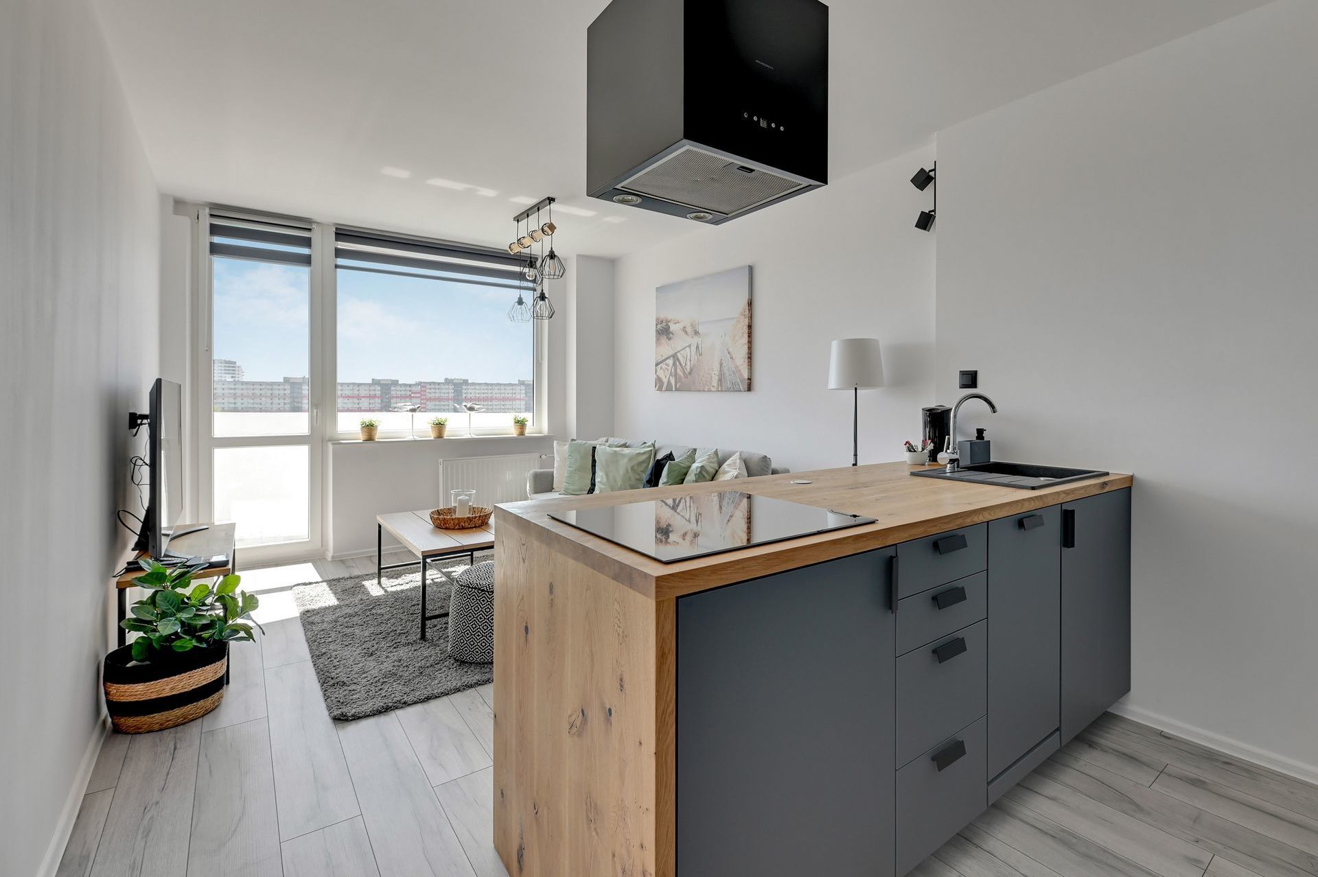 Grand Apartments
