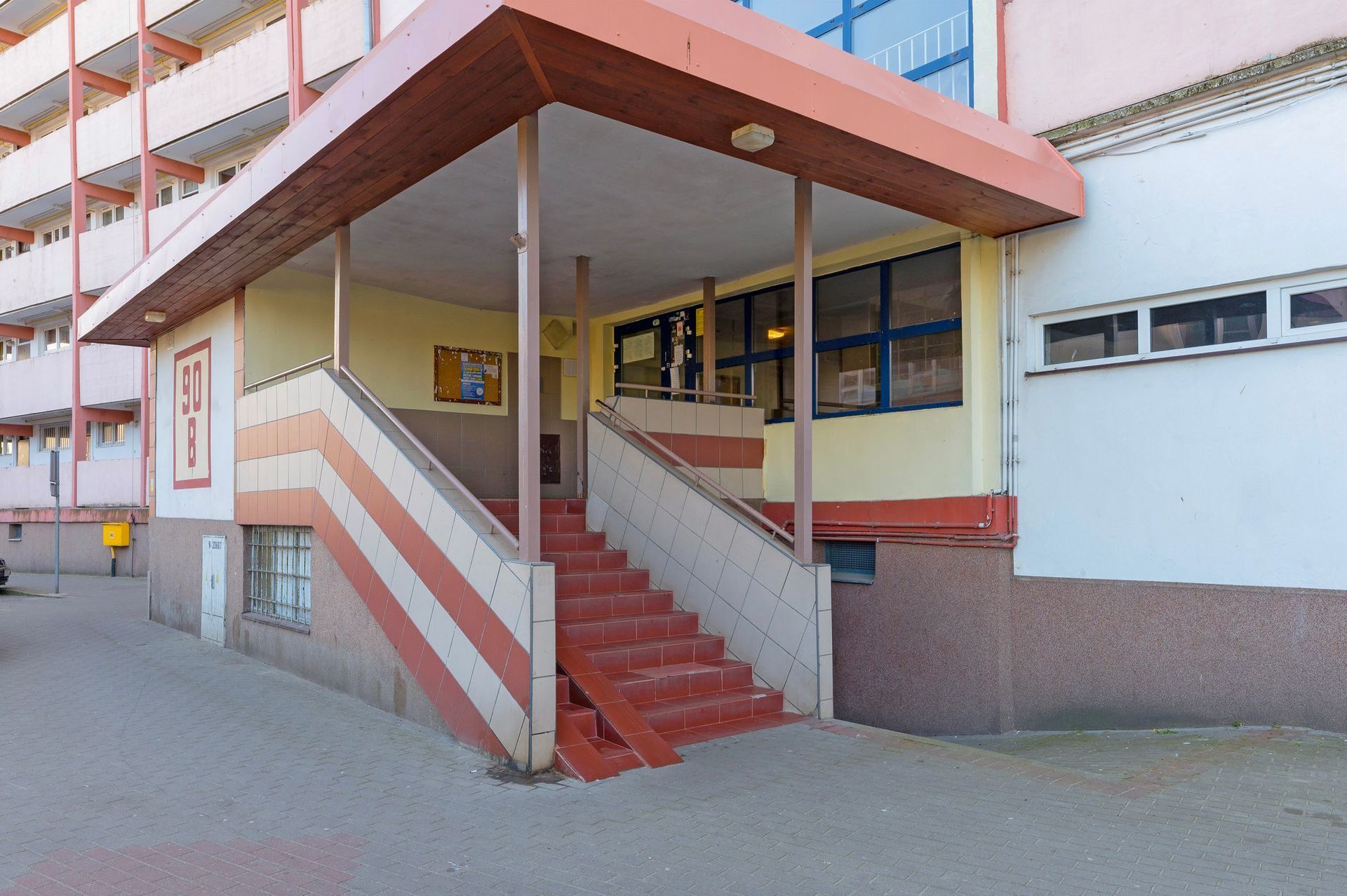Grand Apartments