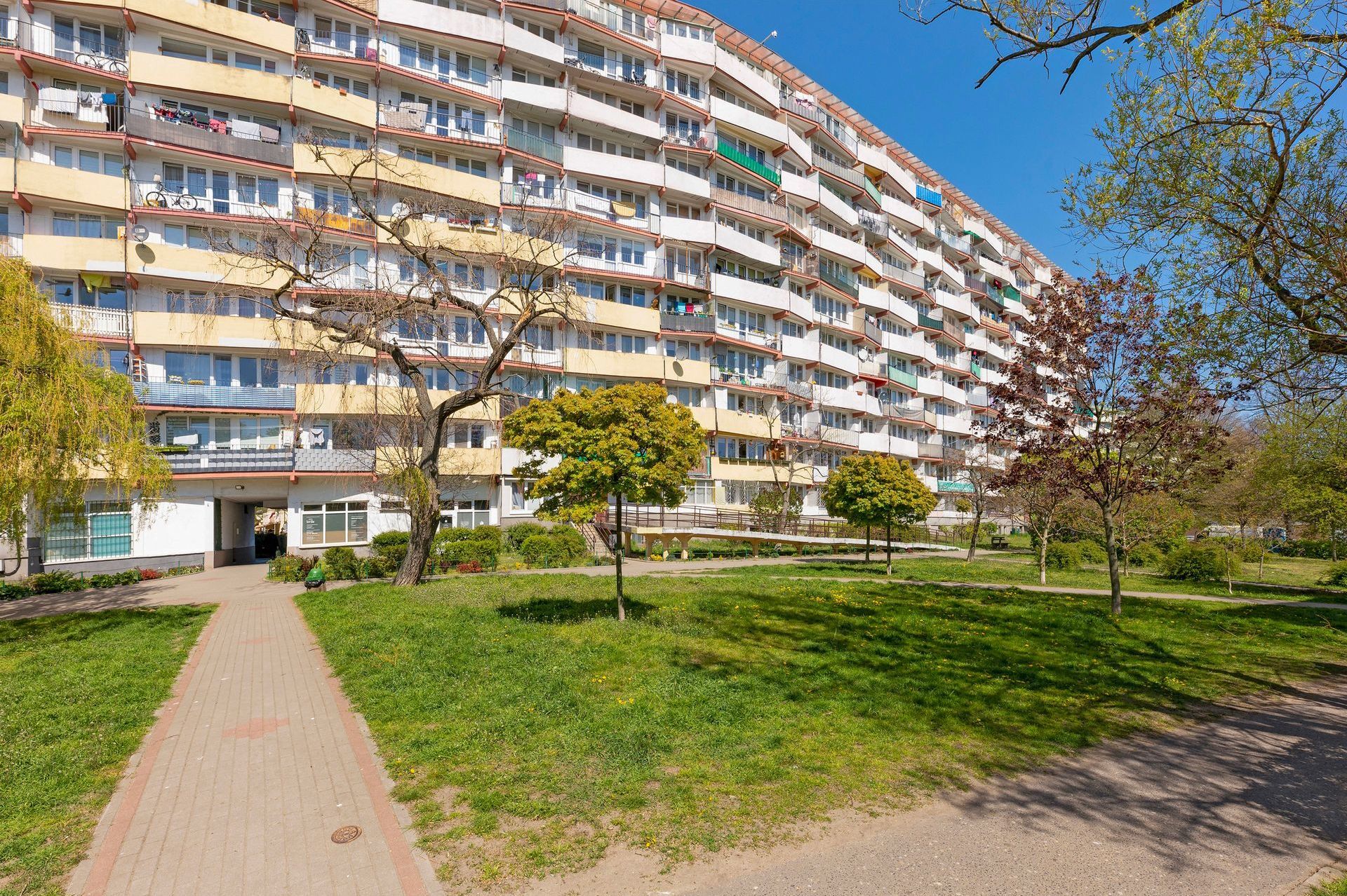 Grand Apartments