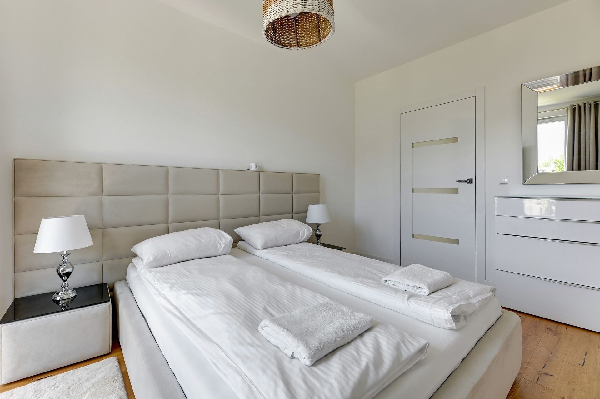 Grand Apartments