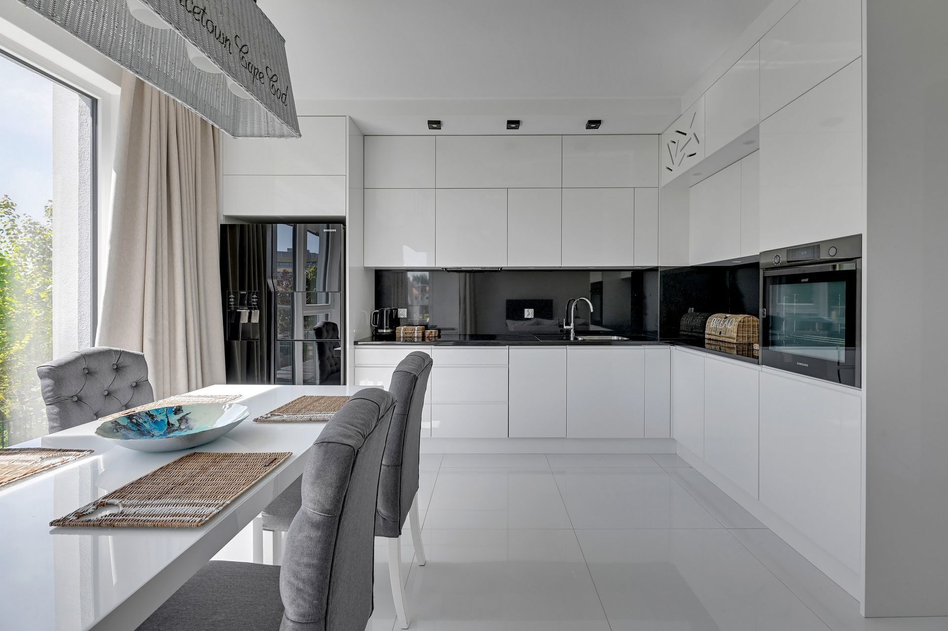 Grand Apartments