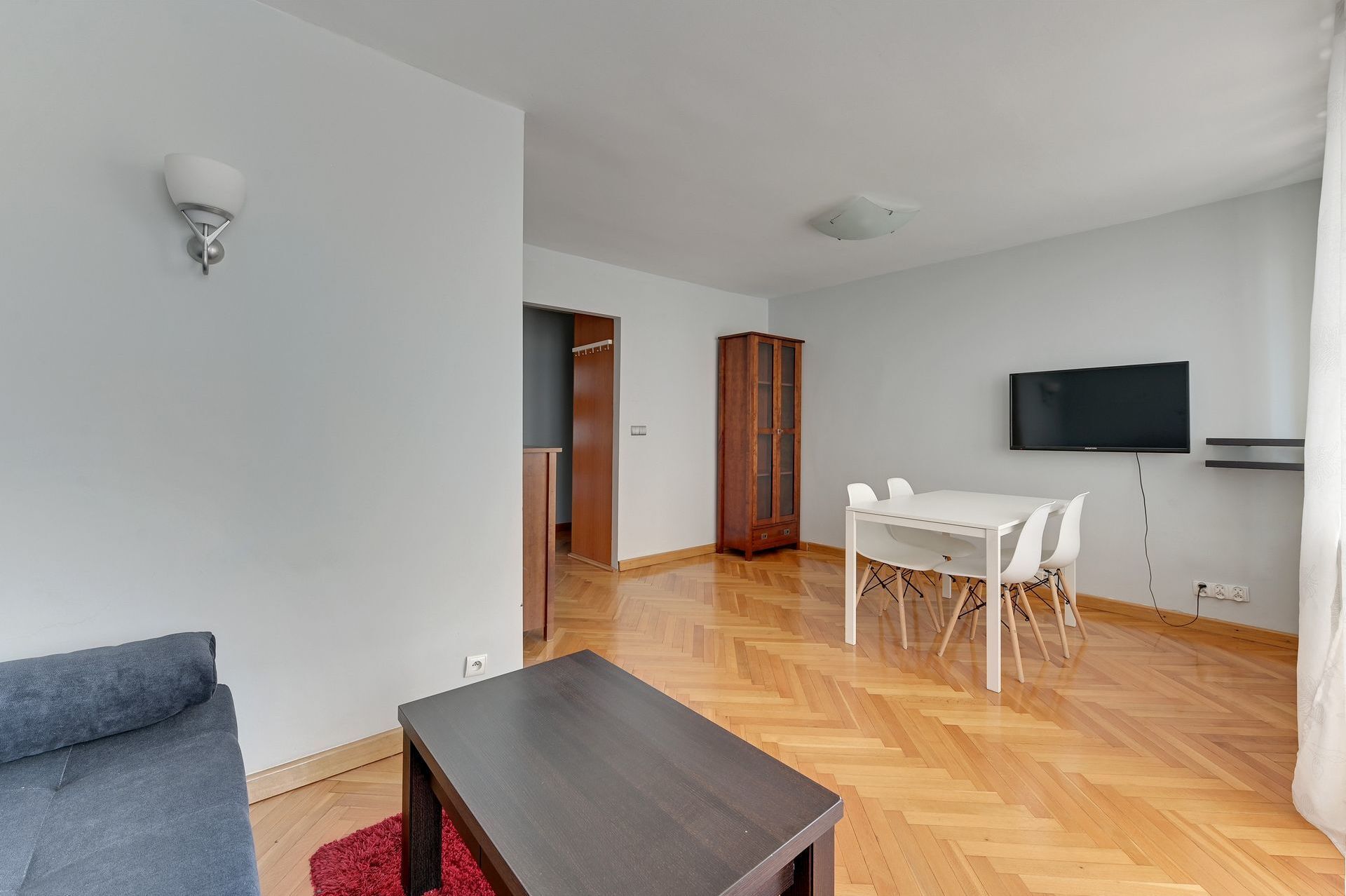 Grand Apartments