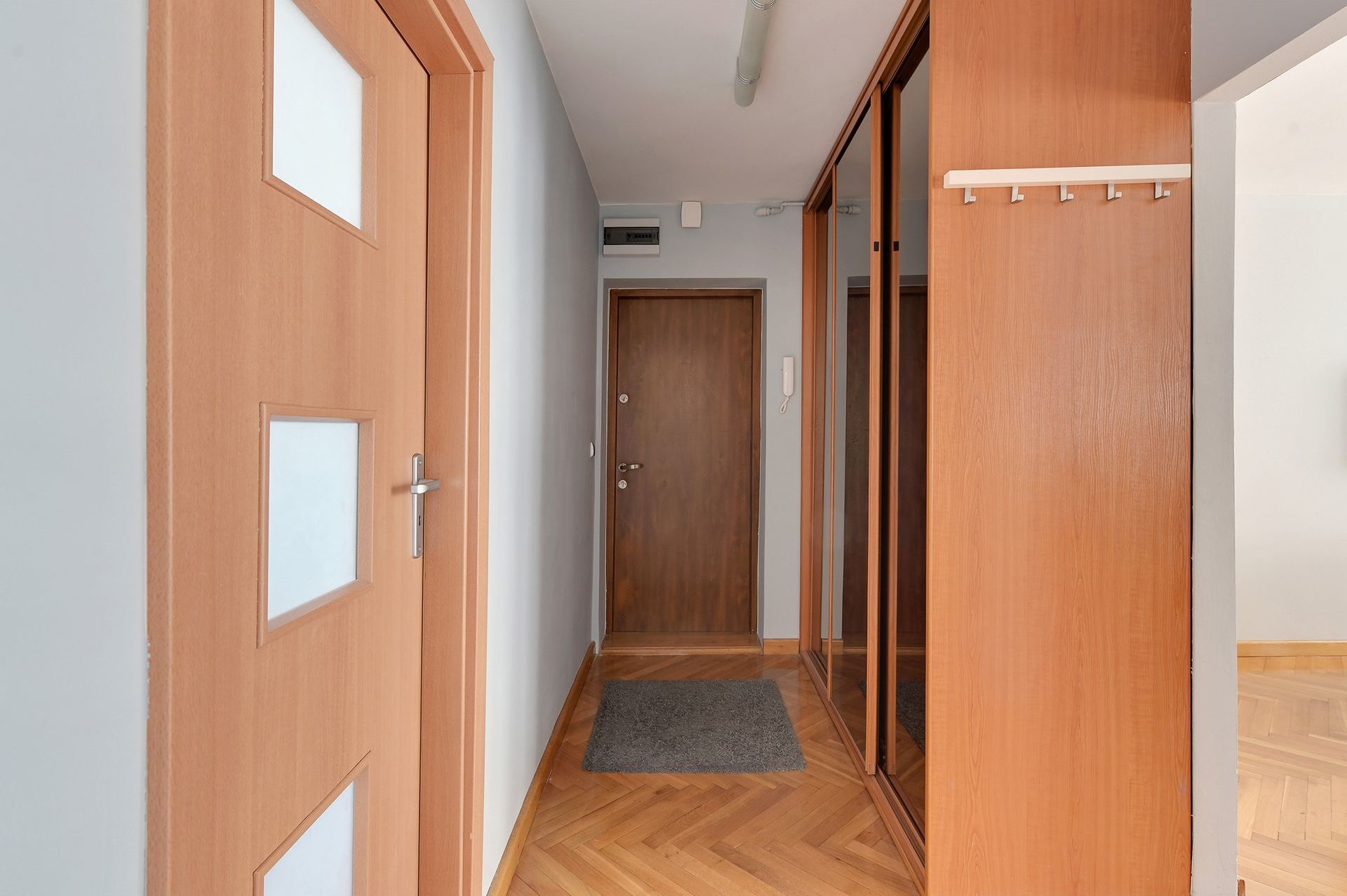 Grand Apartments