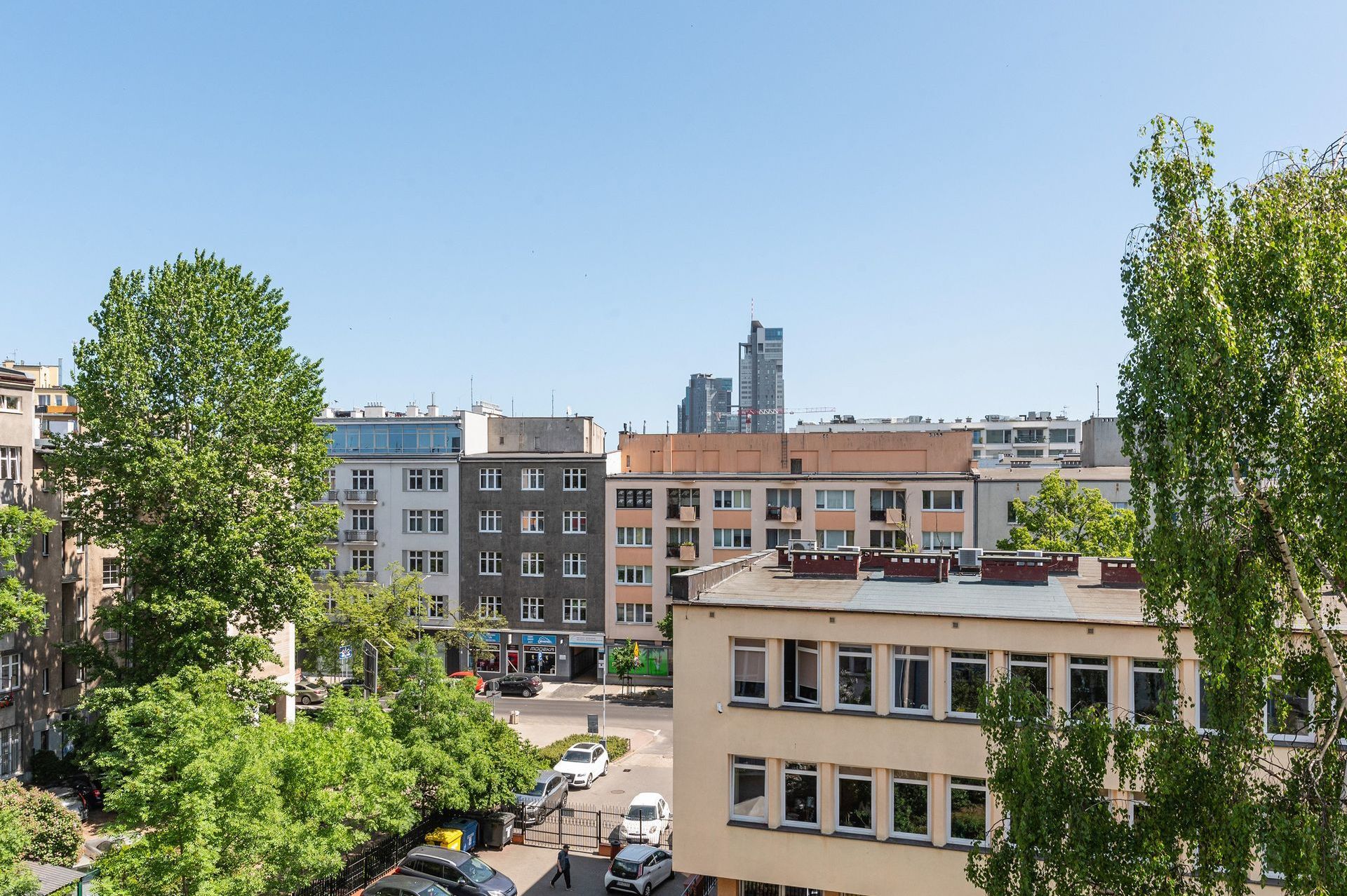 Grand Apartments