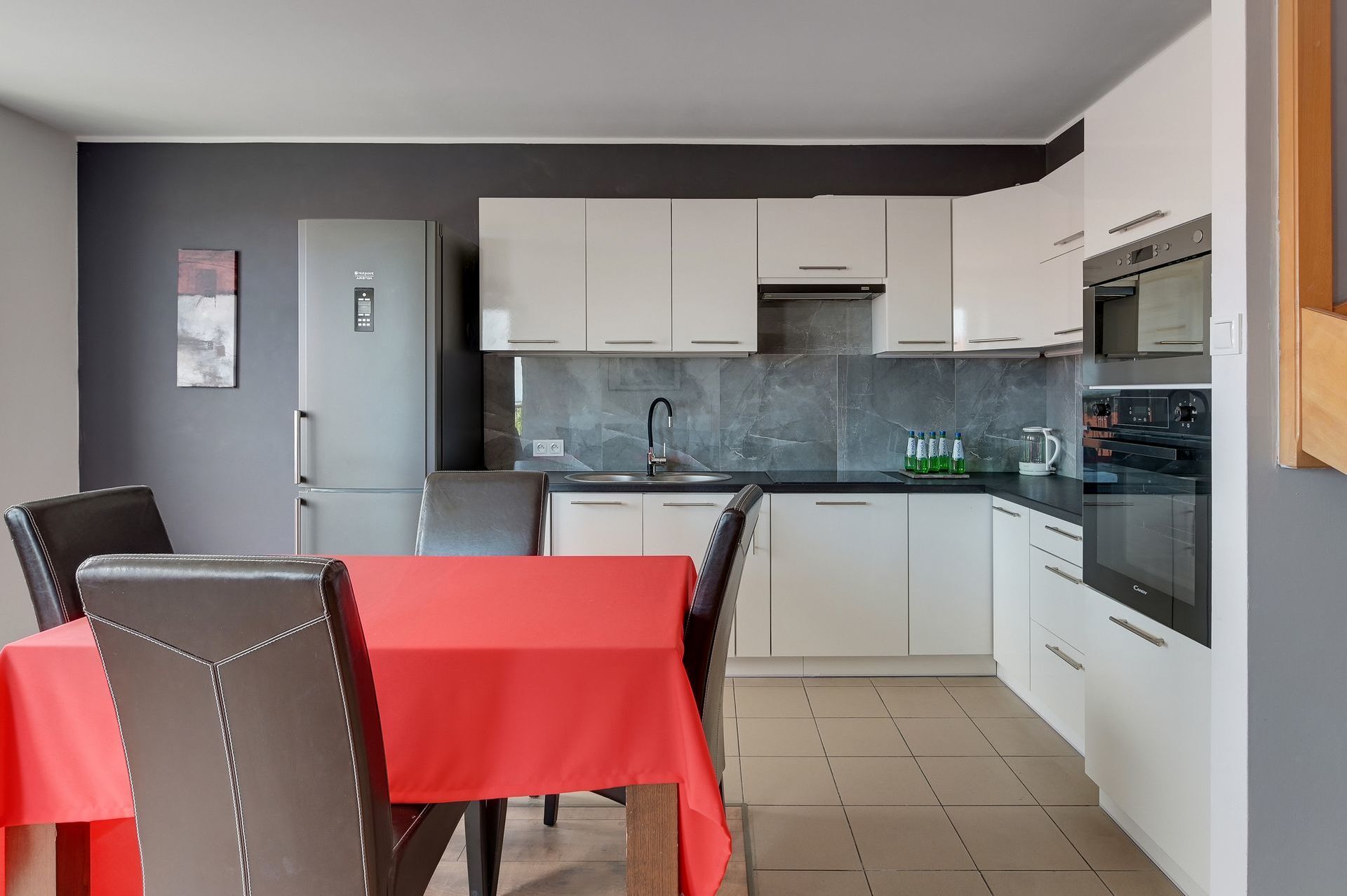 Grand Apartments