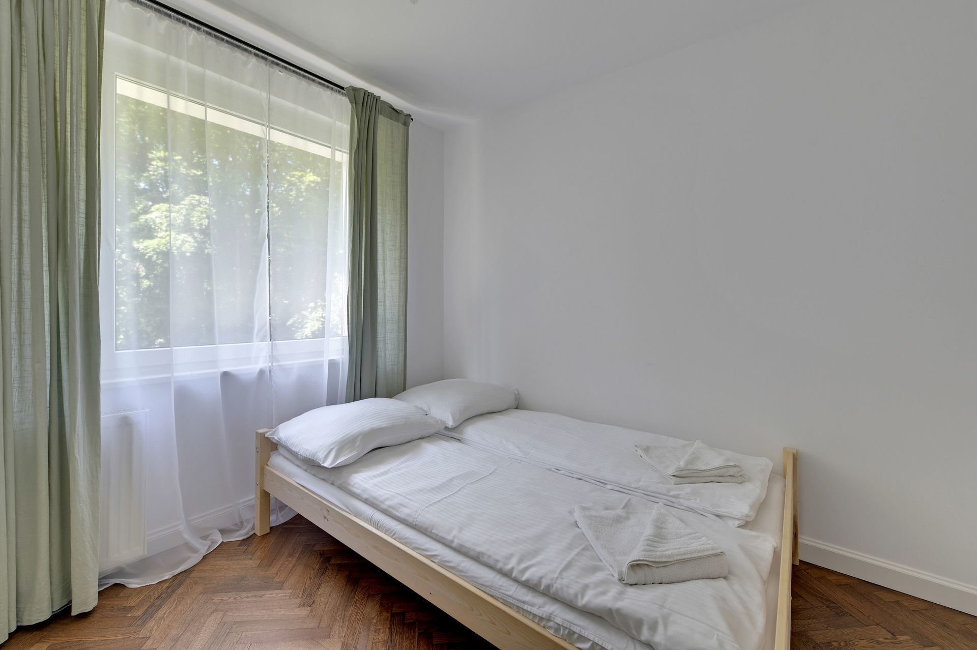 Grand Apartments