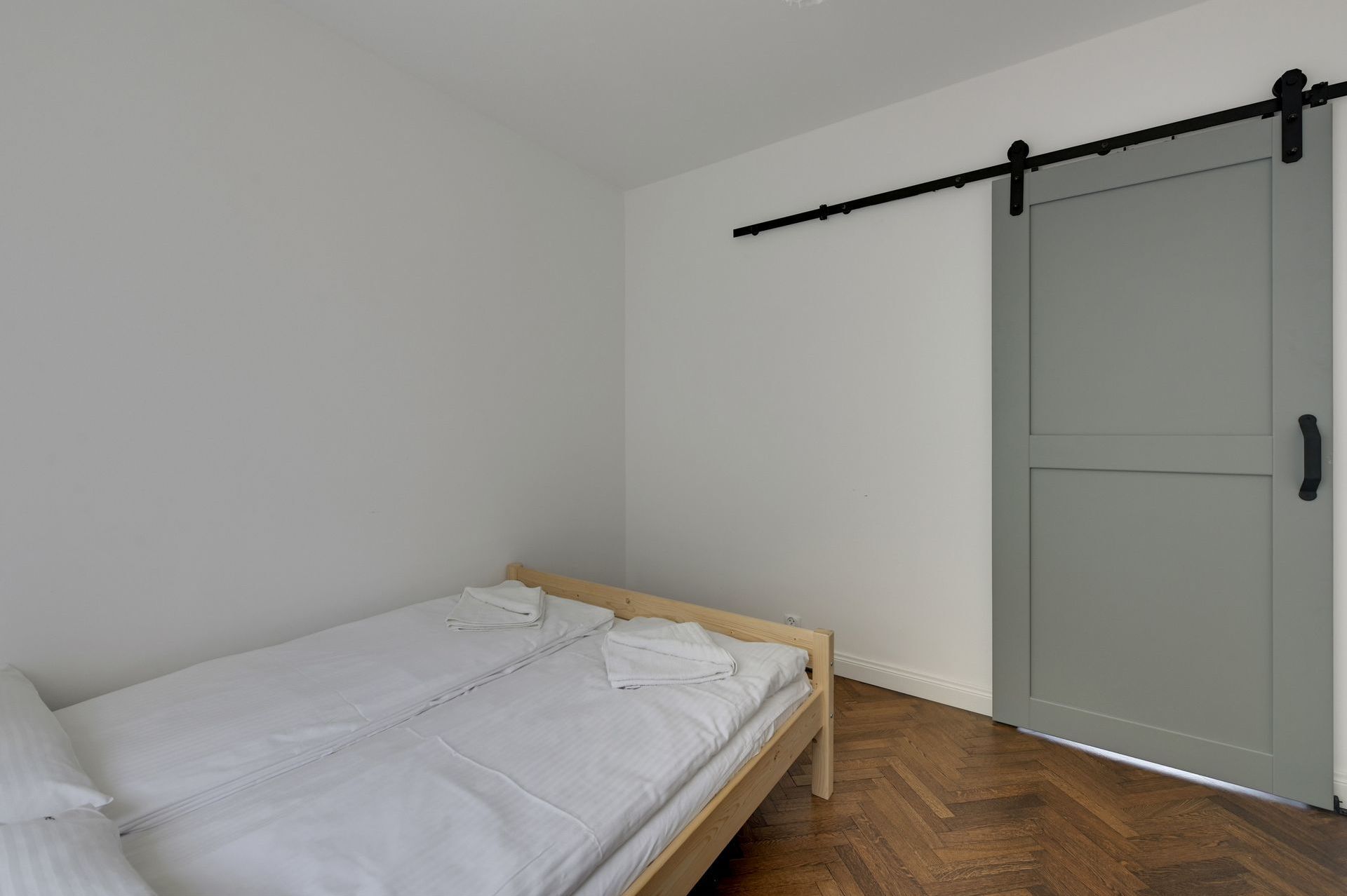 Grand Apartments