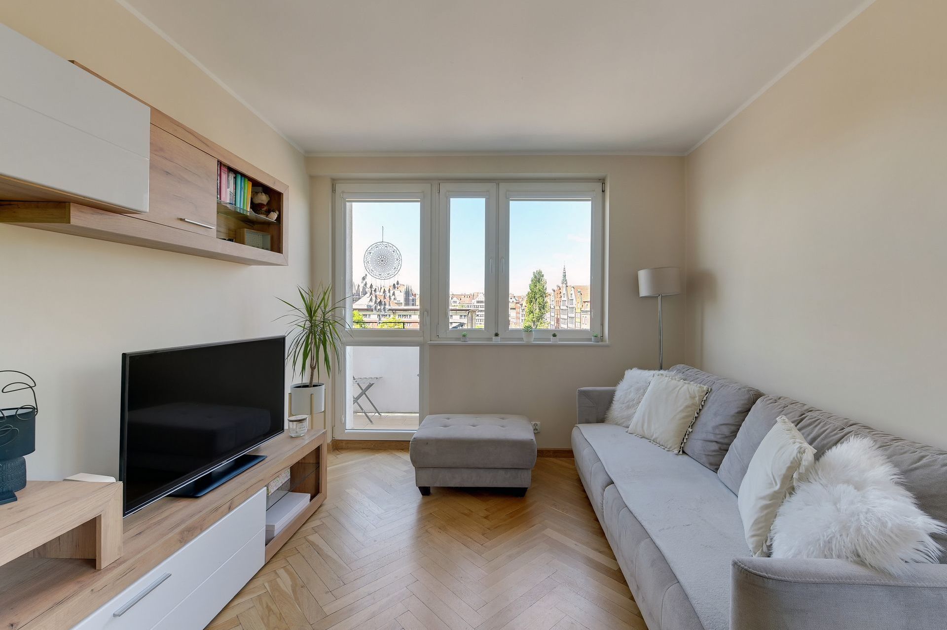 Grand Apartments