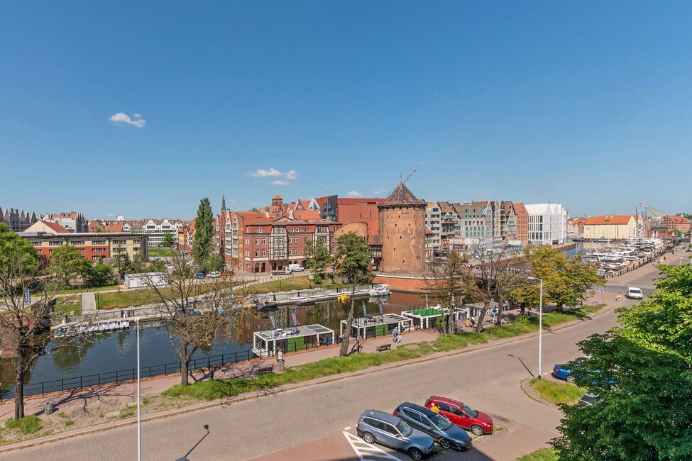 Grand Apartments