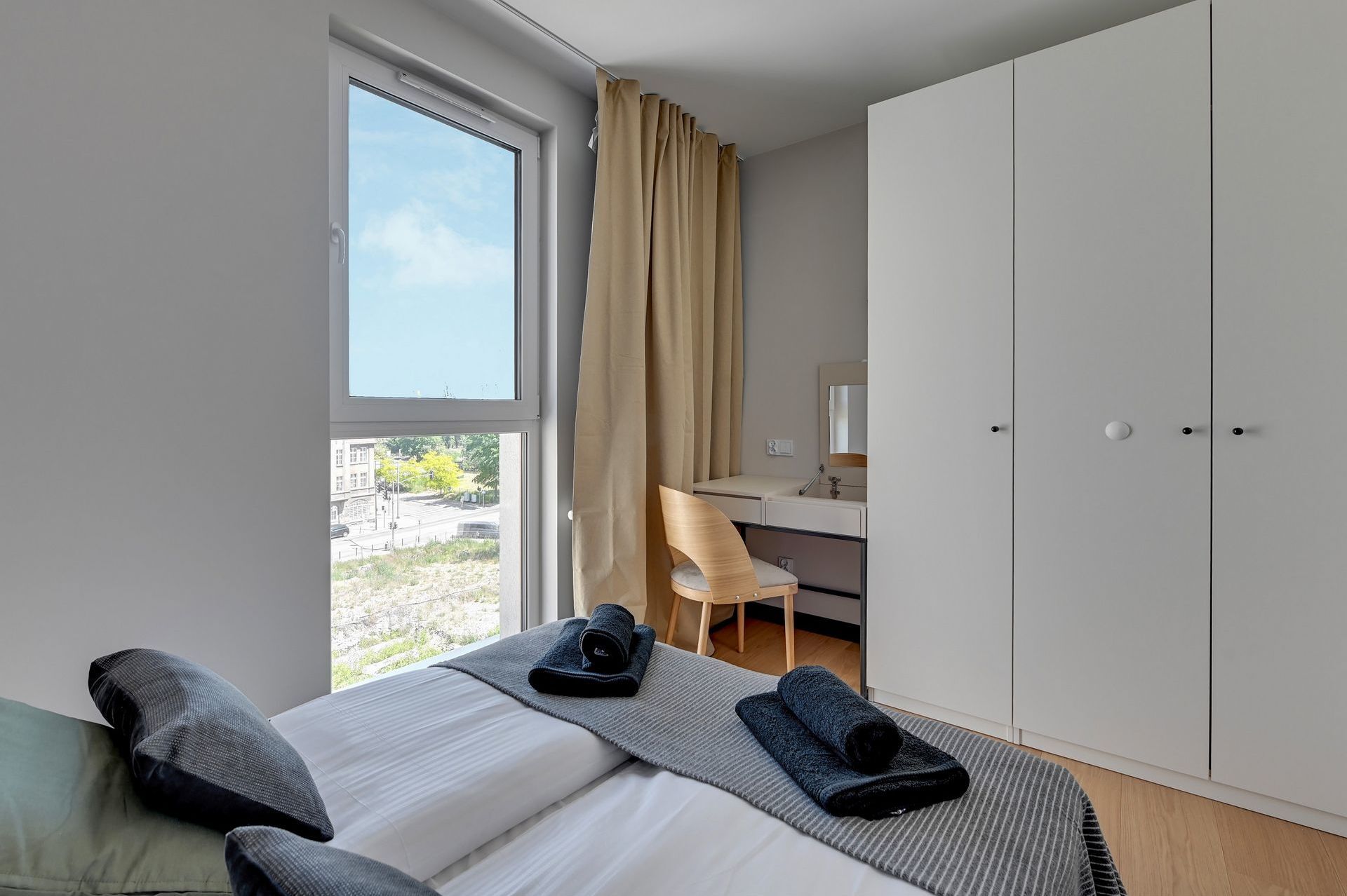 Grand Apartments