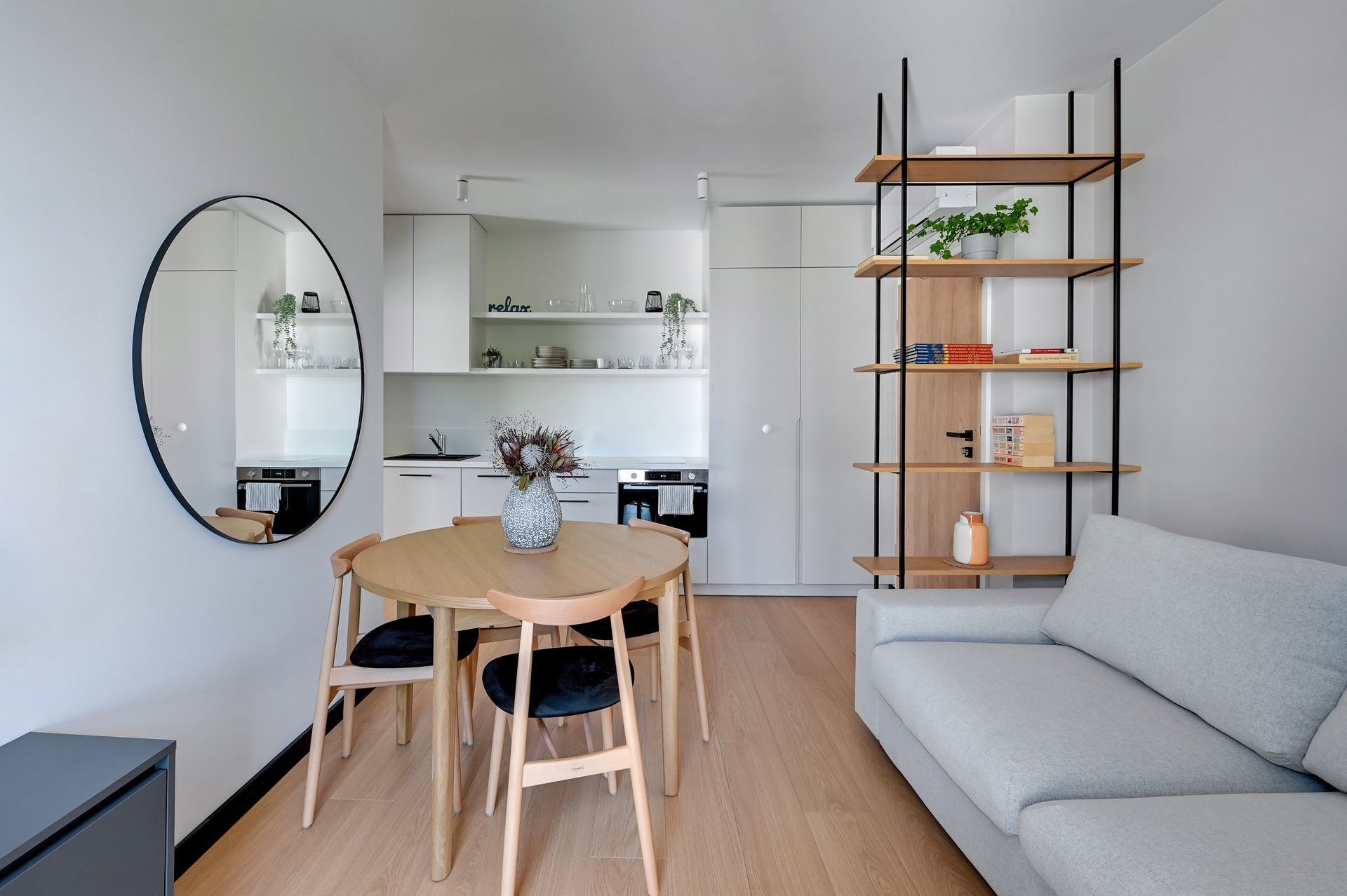 Grand Apartments