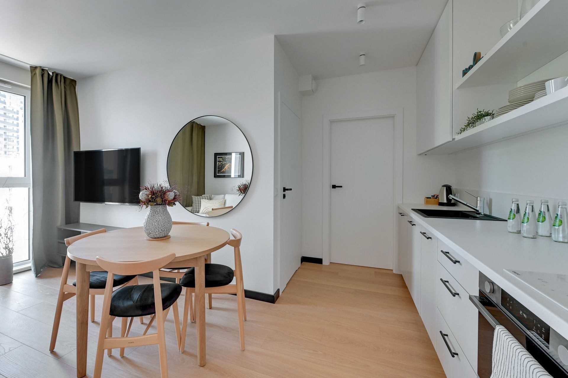 Grand Apartments