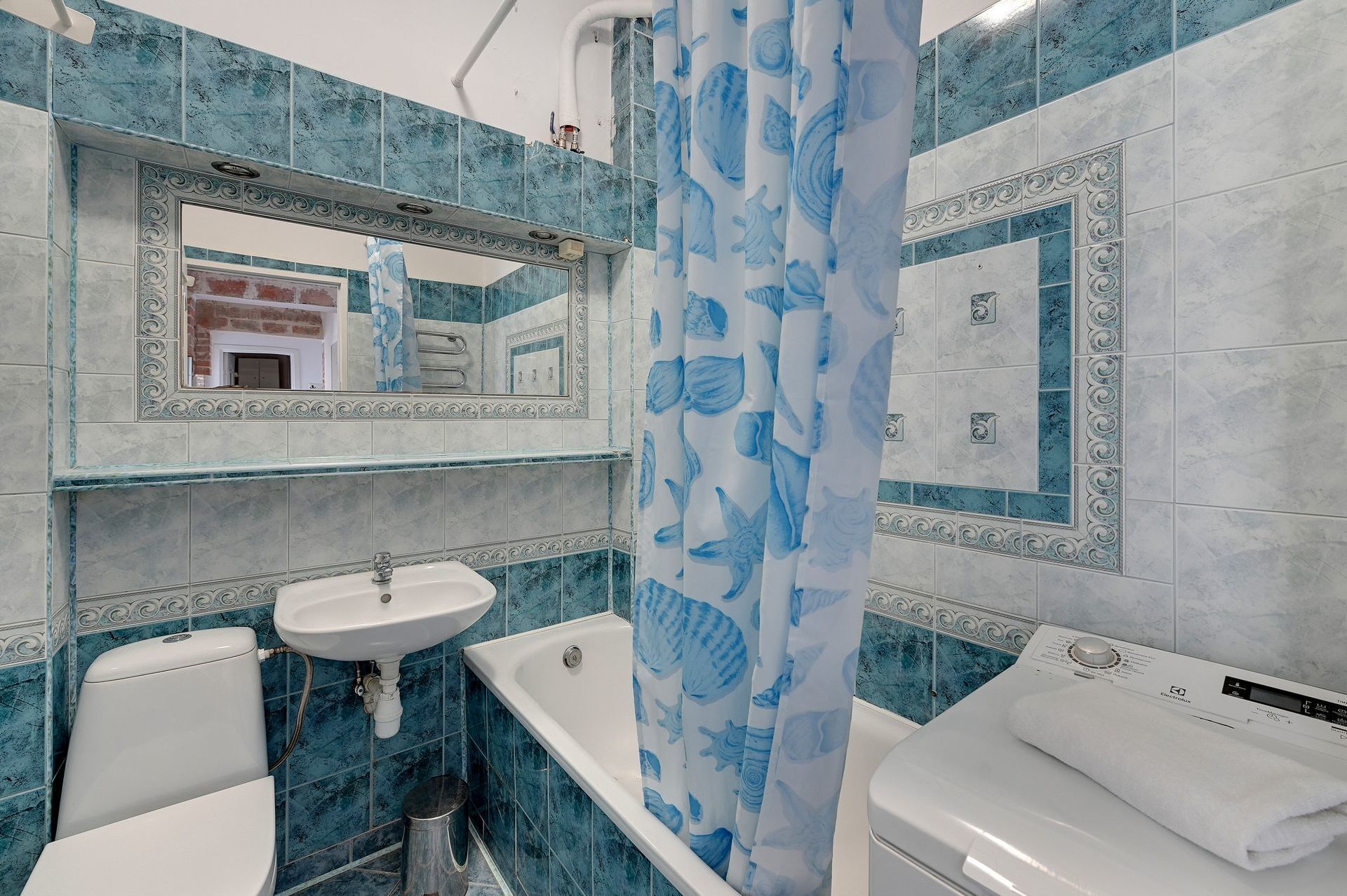 Grand Apartments