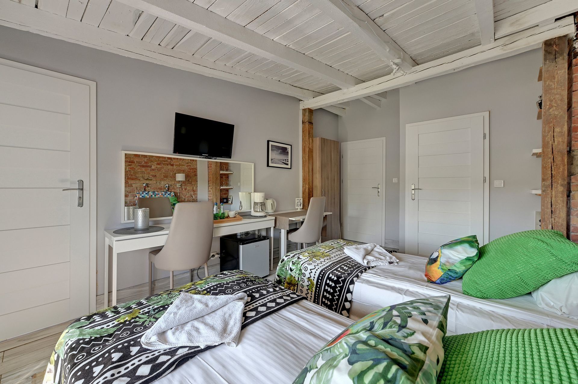 Grand Apartments